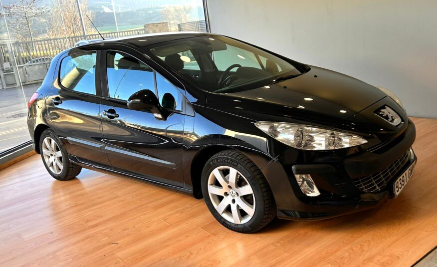 PEUGEOT 308 1.6HDi