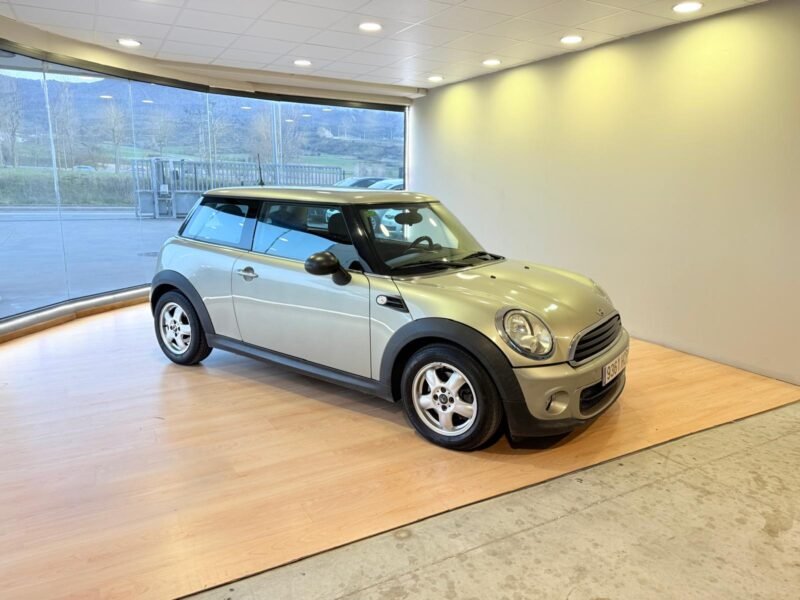 MINI ONE Cooper 1.6D