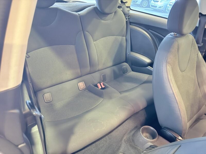 MINI ONE Cooper 1.6D