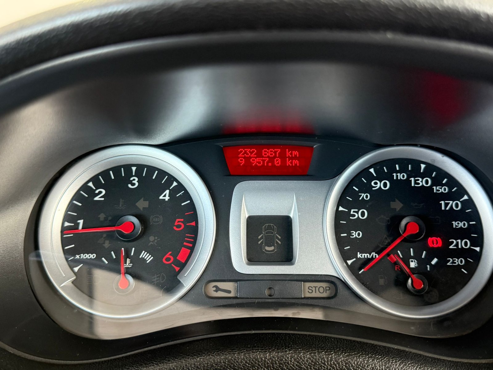 RENAULT CLIO 1.5 DCi
