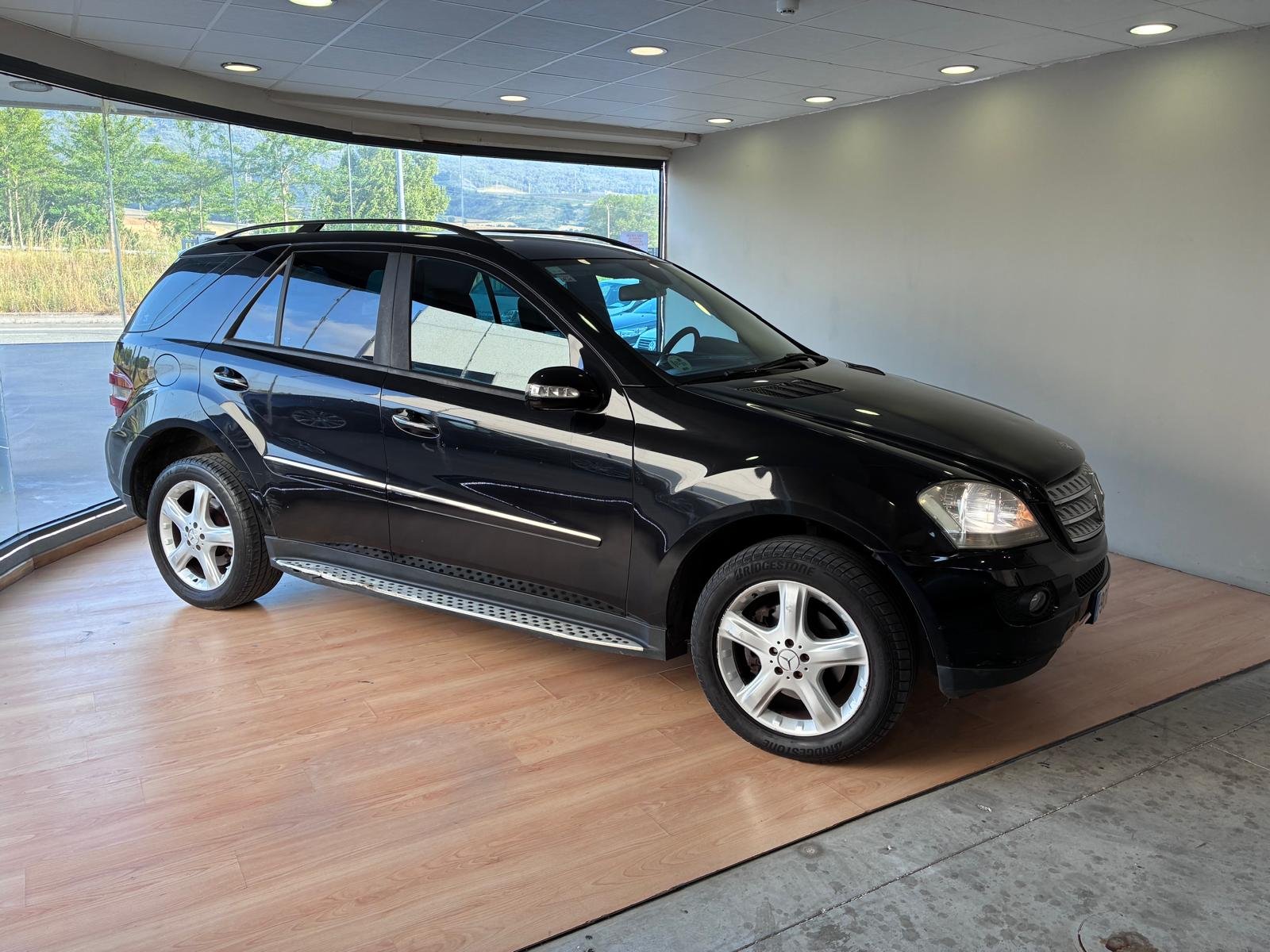 MERCEDES-BENZ Clase M ML320 4matic