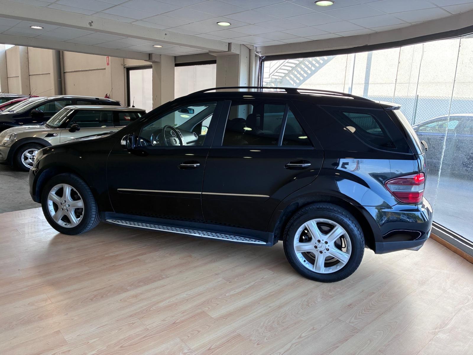 MERCEDES-BENZ Clase M ML320 4matic