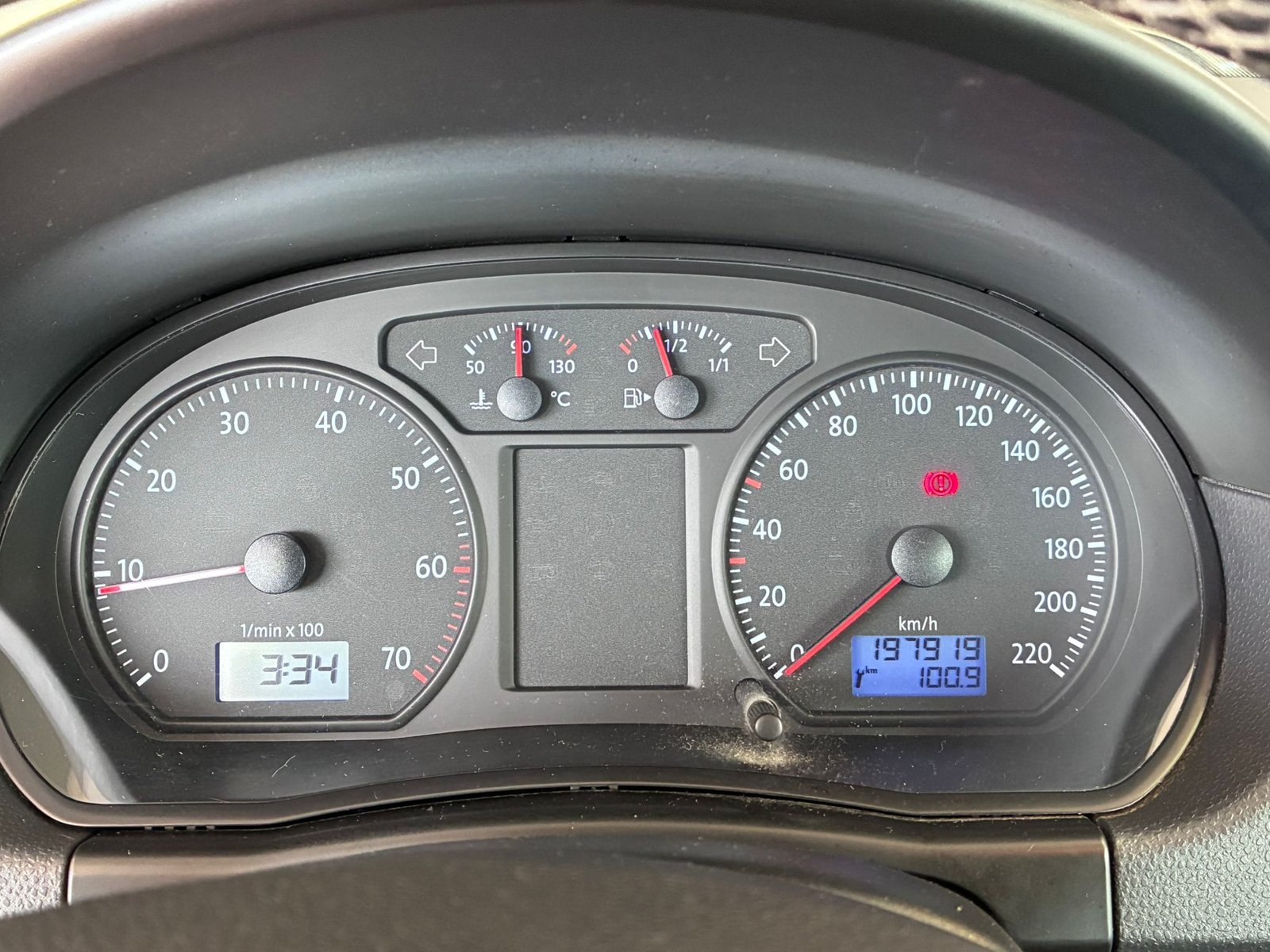 VOLKSWAGEN POLO 1.2i UNITED