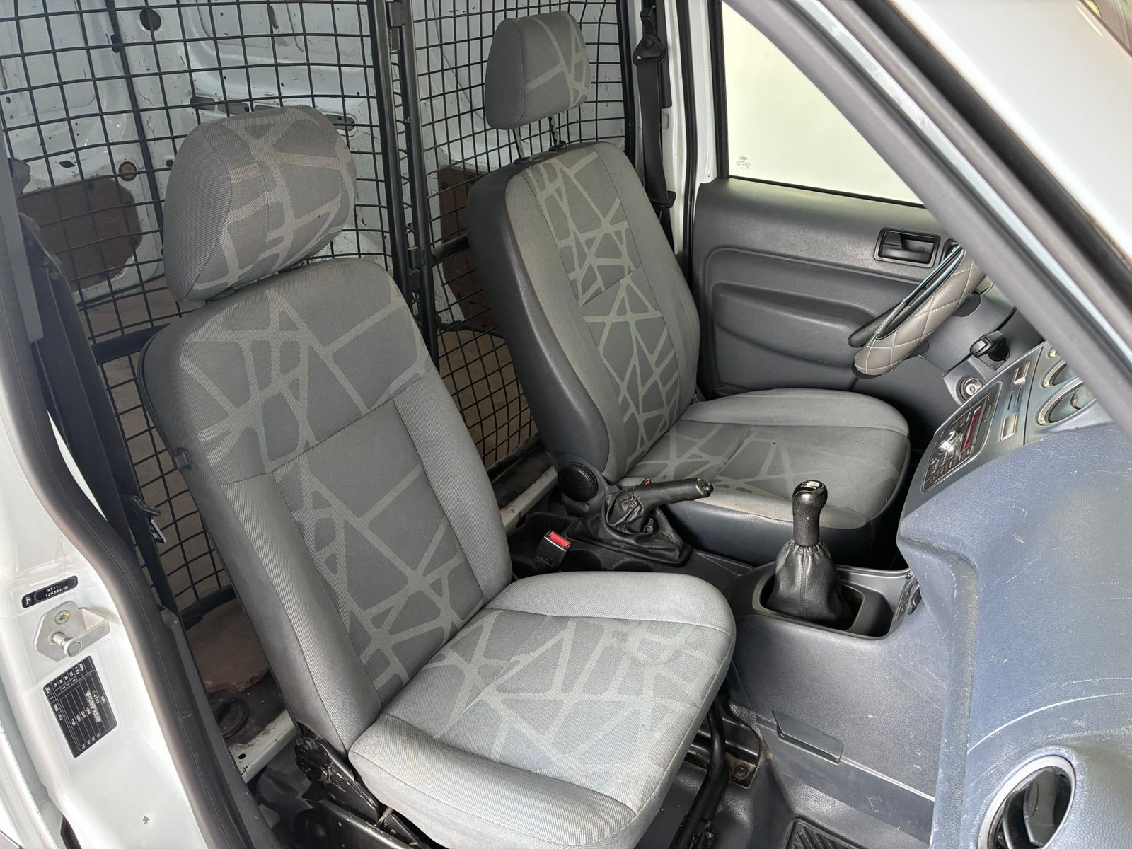 FORD TRANSIT CONNECT 1.8 TDCI 