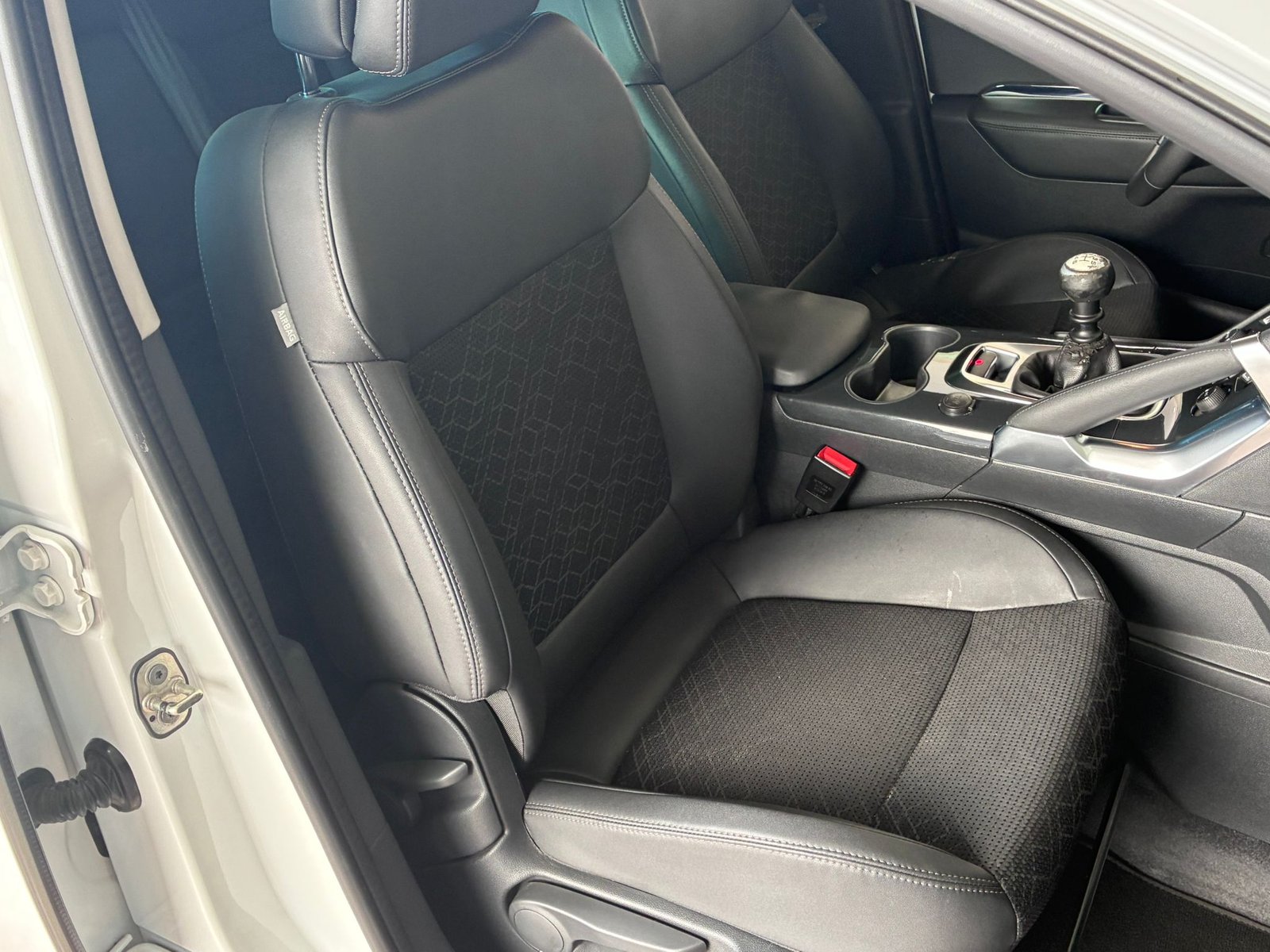 PEUGEOT 3008 1.6 BLUEHDI 
