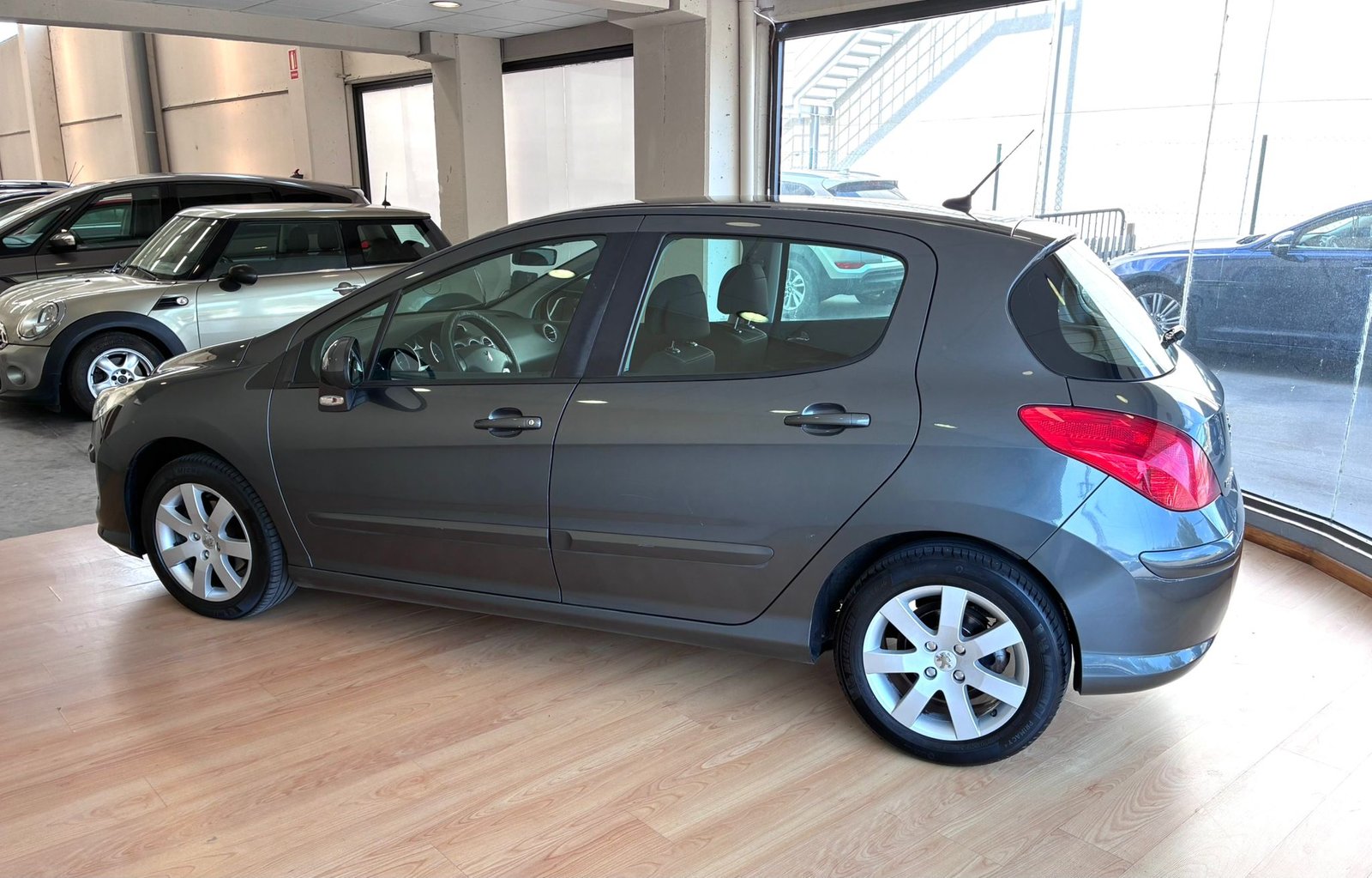 PEUGEOT 308 1.6HDI SPORT