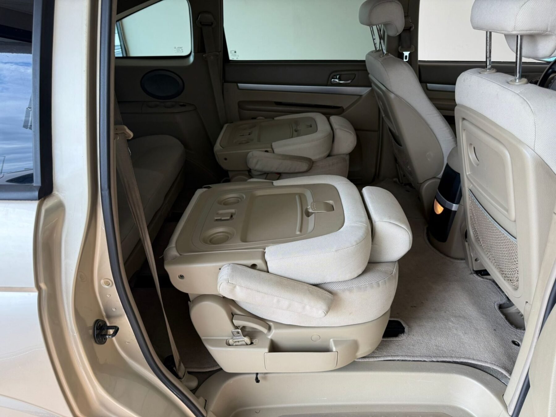 SSANGYONG RODIUS 270 XDi