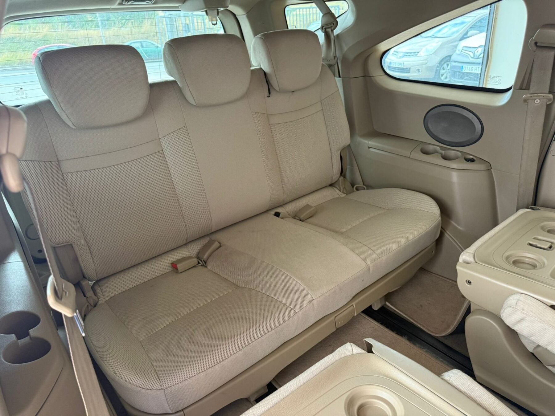 SSANGYONG RODIUS 270 XDi