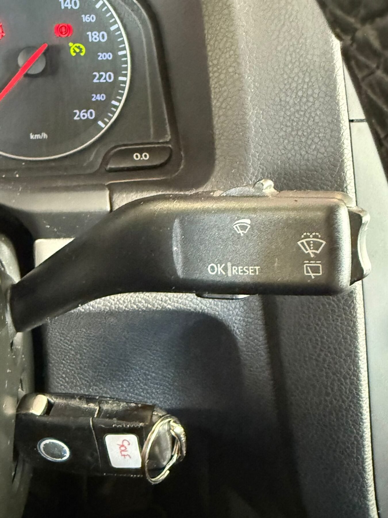 VOLKSWAGEN GOLF 1.9 TDi