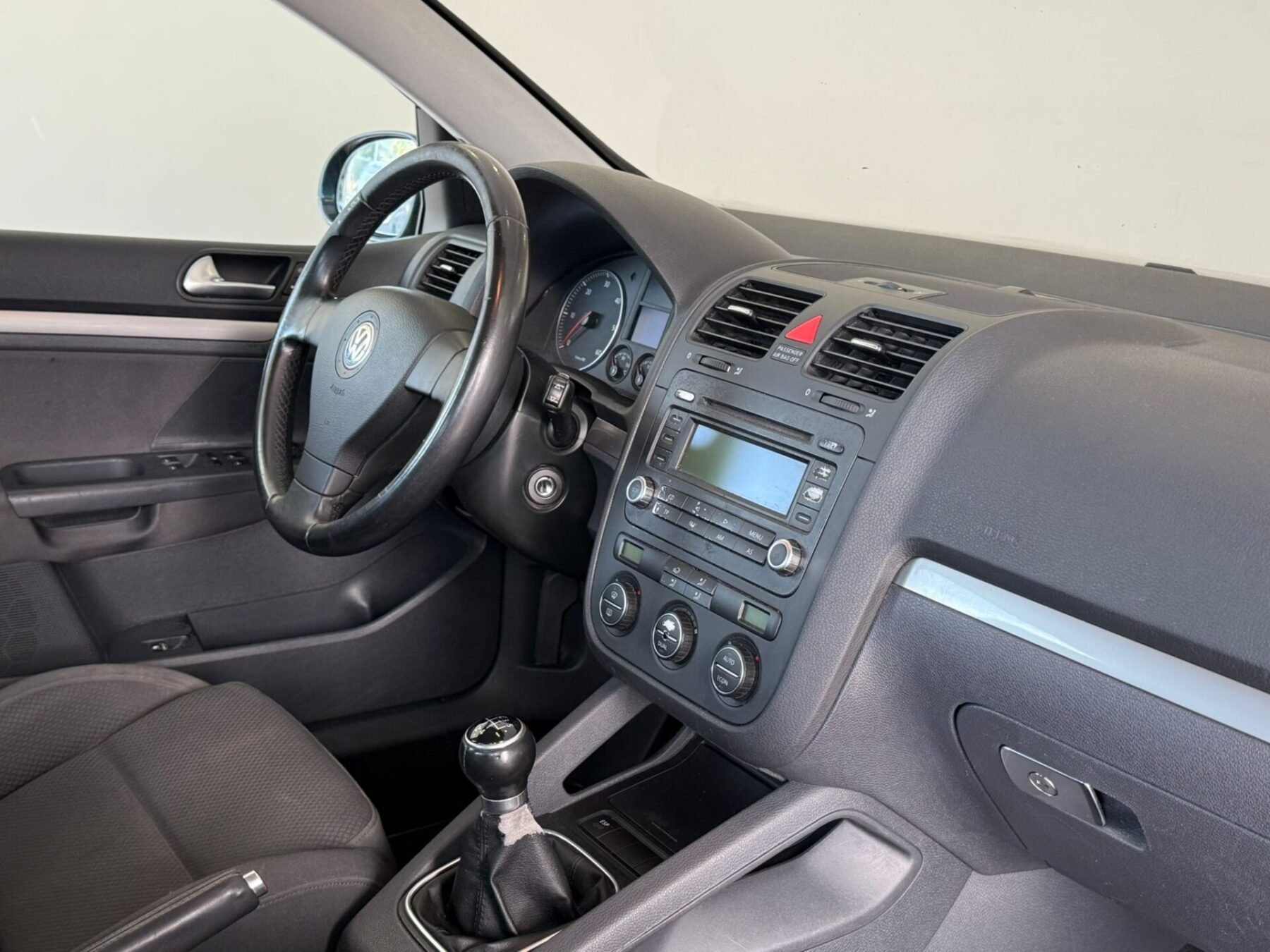 VOLKSWAGEN GOLF 1.9 TDi