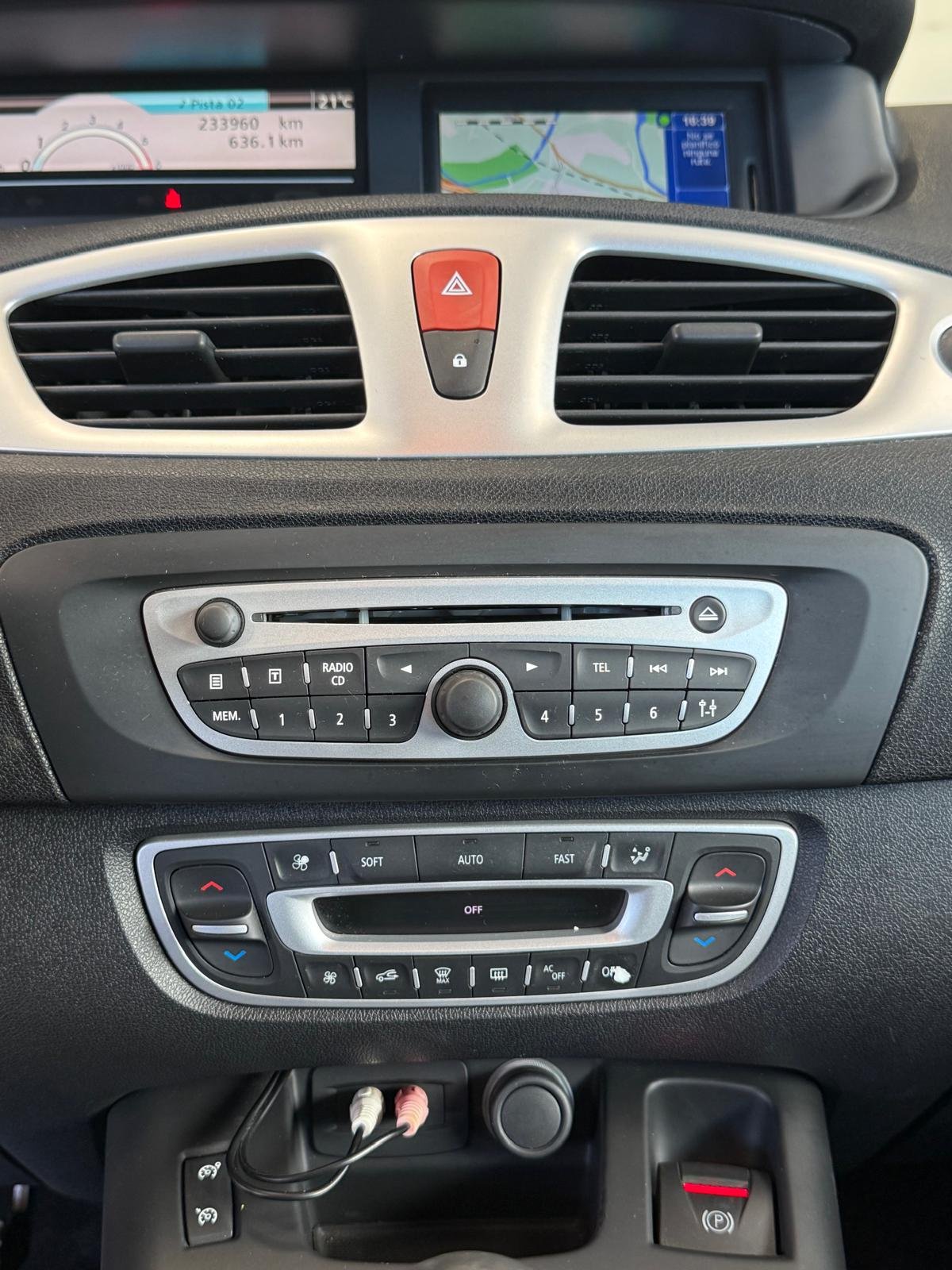 RENAULT GRAND SCENIC 1.9 DCi 7 plazas