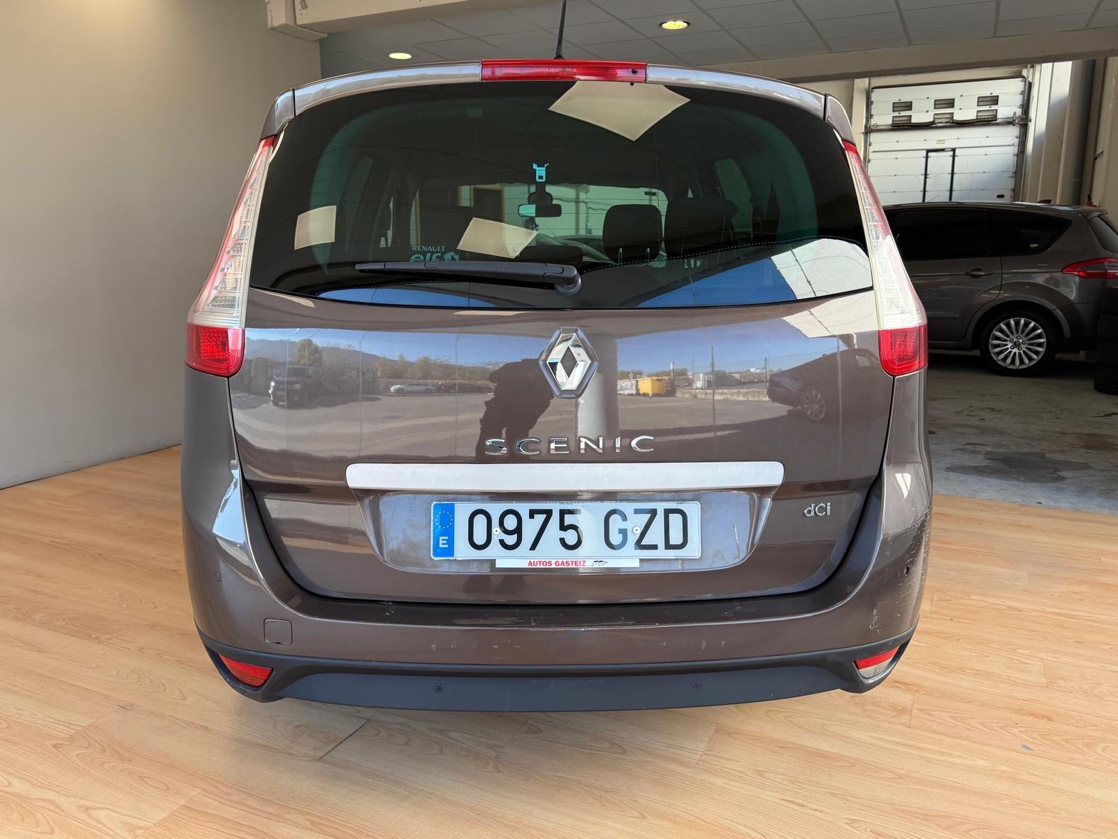 RENAULT GRAND SCENIC 1.9 DCi 7 plazas