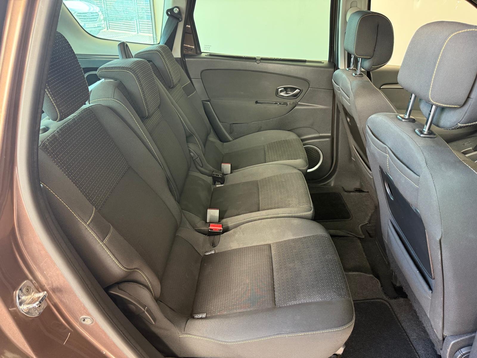 RENAULT GRAND SCENIC 1.9 DCi 7 plazas