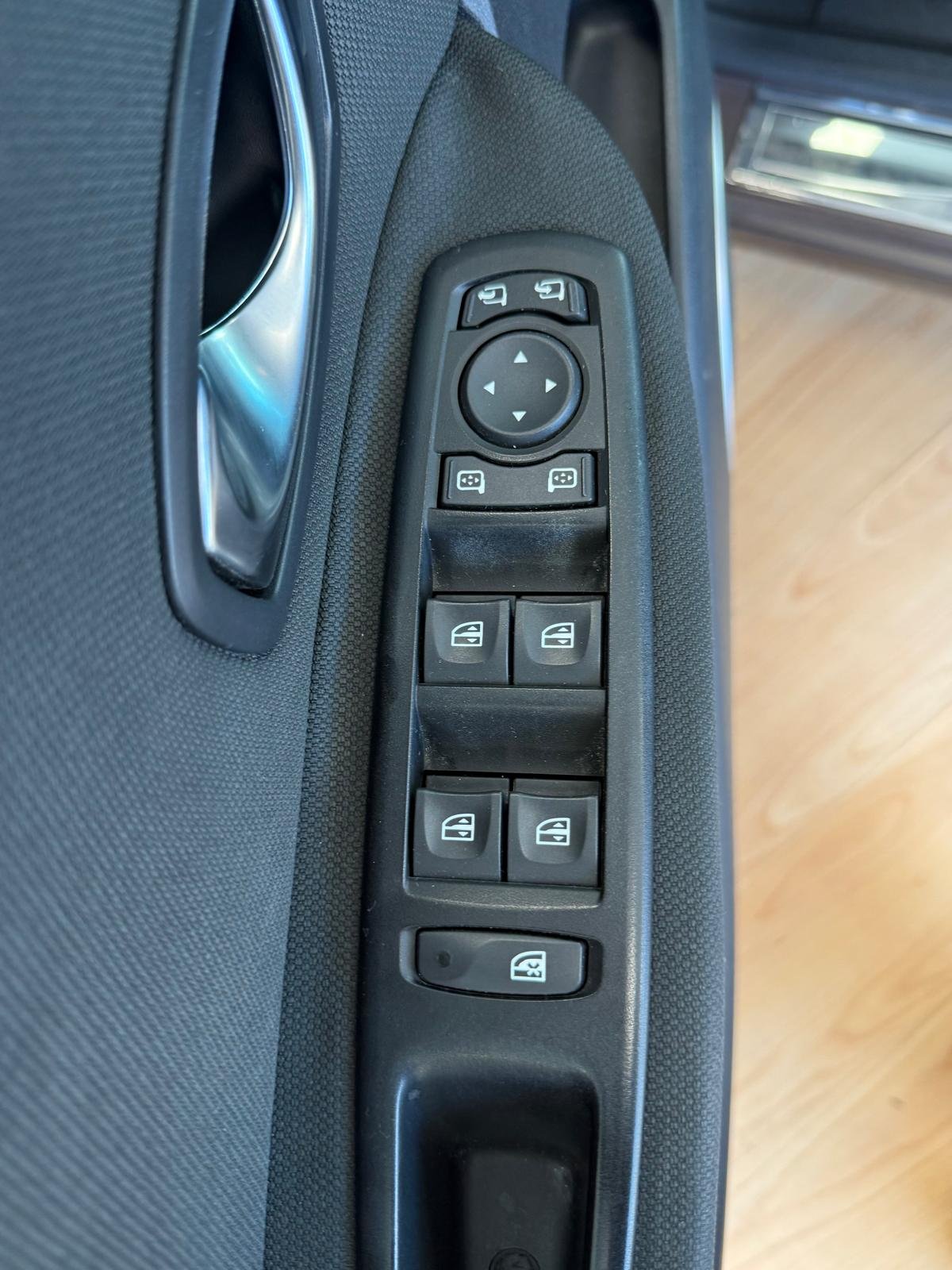 RENAULT GRAND SCENIC 1.9 DCi 7 plazas