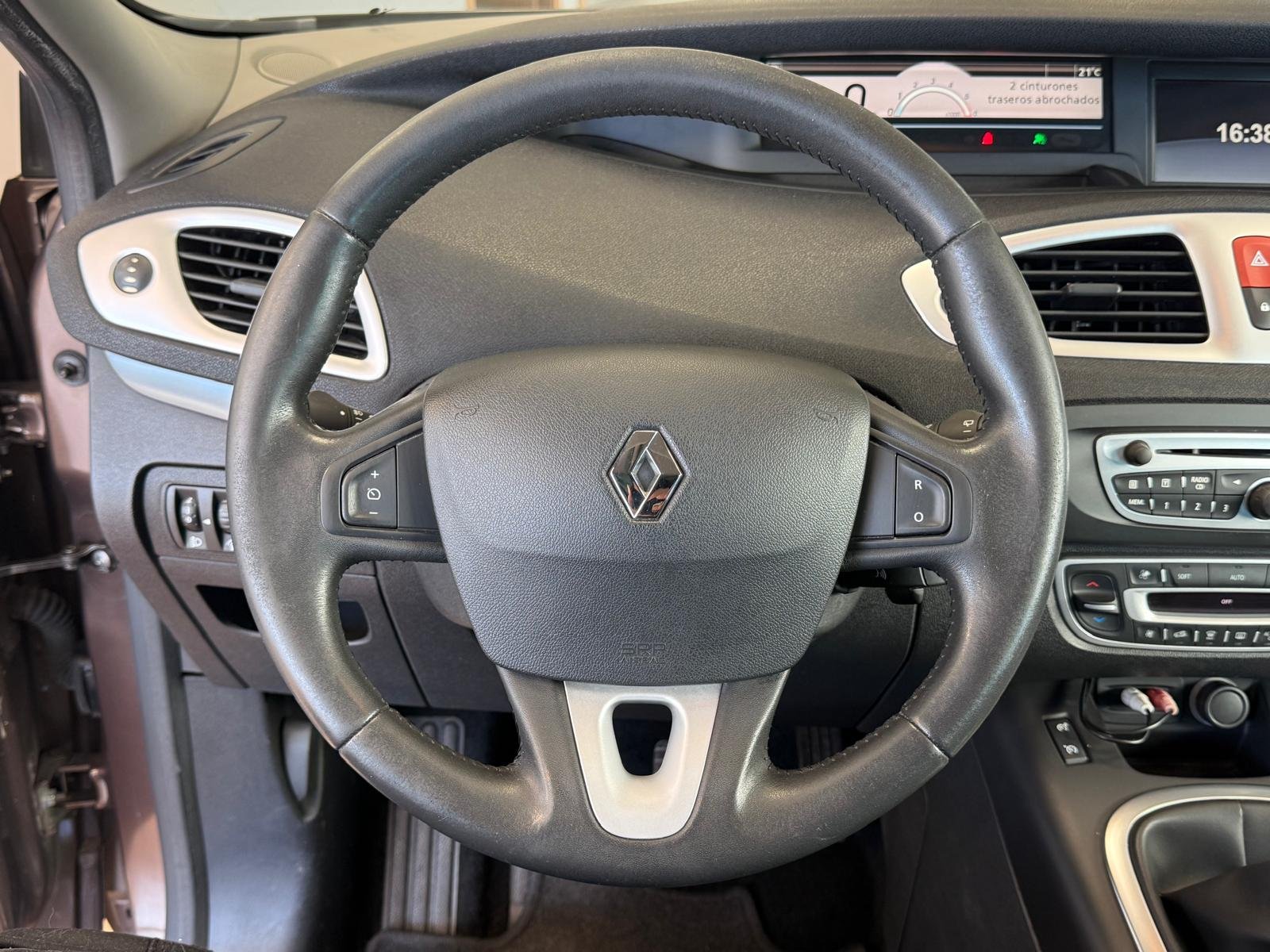 RENAULT GRAND SCENIC 1.9 DCi 7 plazas