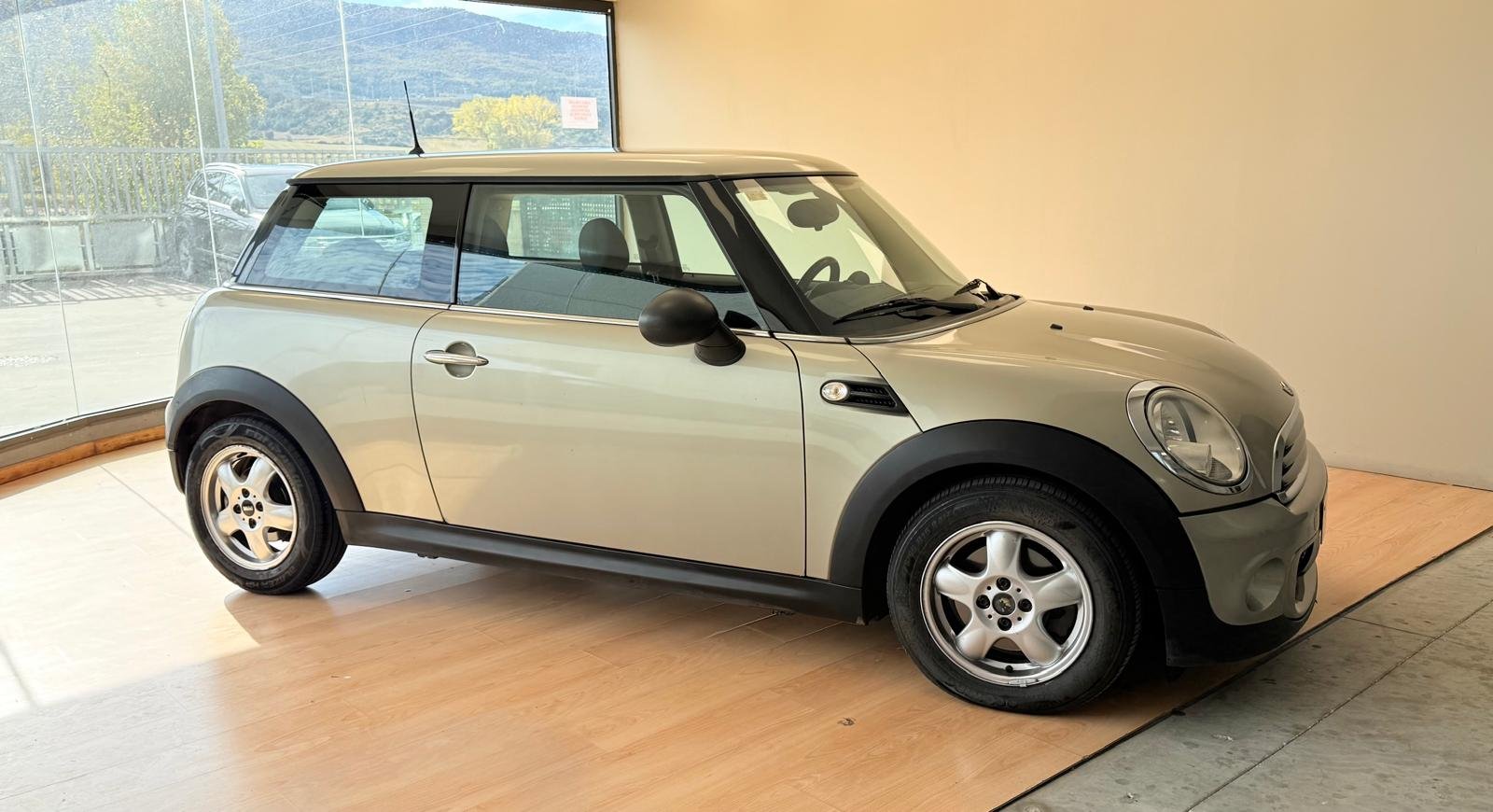 MINI ONE 1.6D