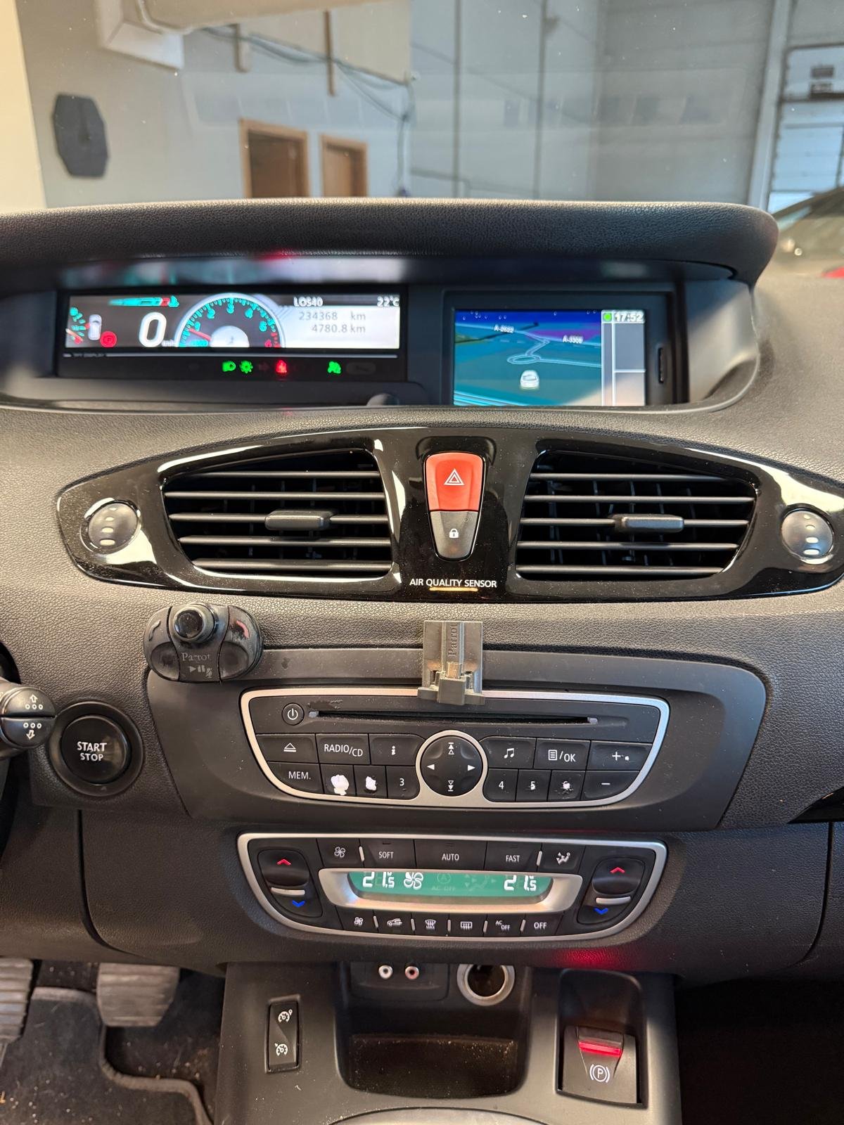 RENAULT GRAND SCENIC 1.9 DCi 5 Plazas