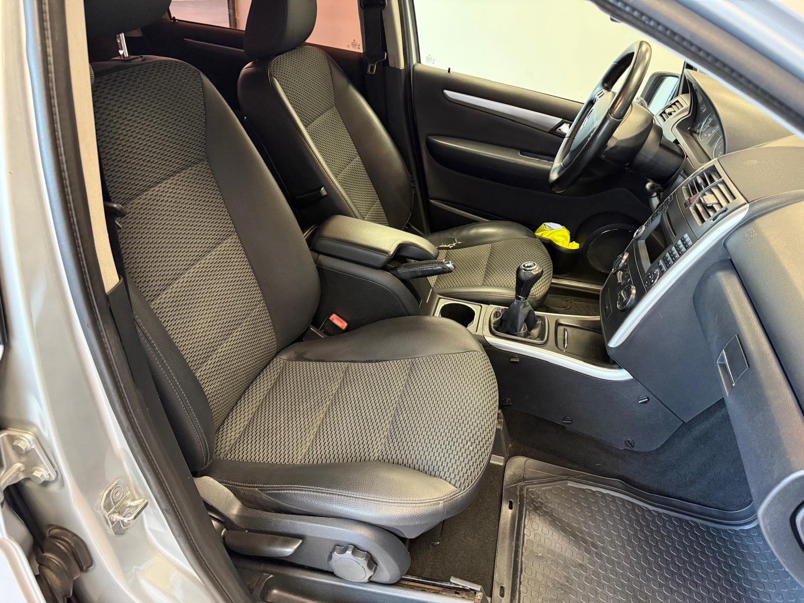 MERCEDES-BENZ CLASE A A160