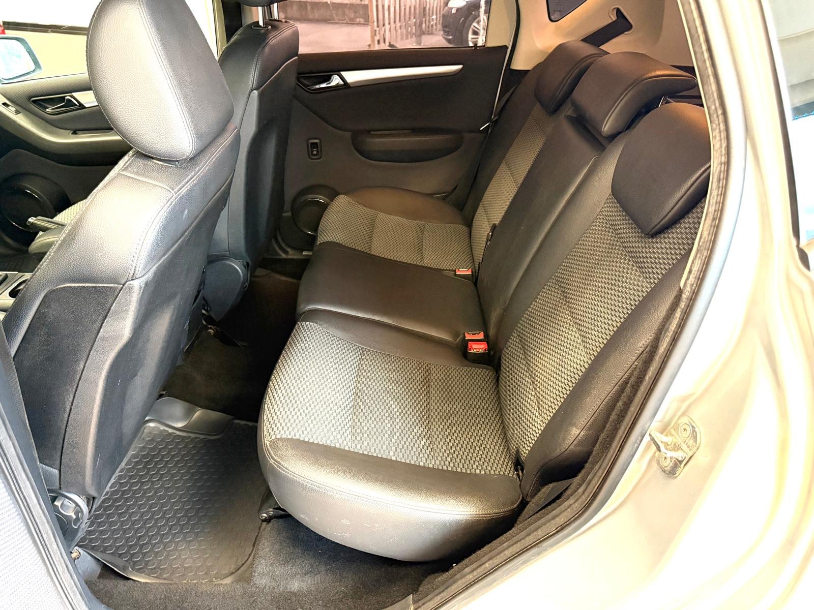 MERCEDES-BENZ CLASE A A160