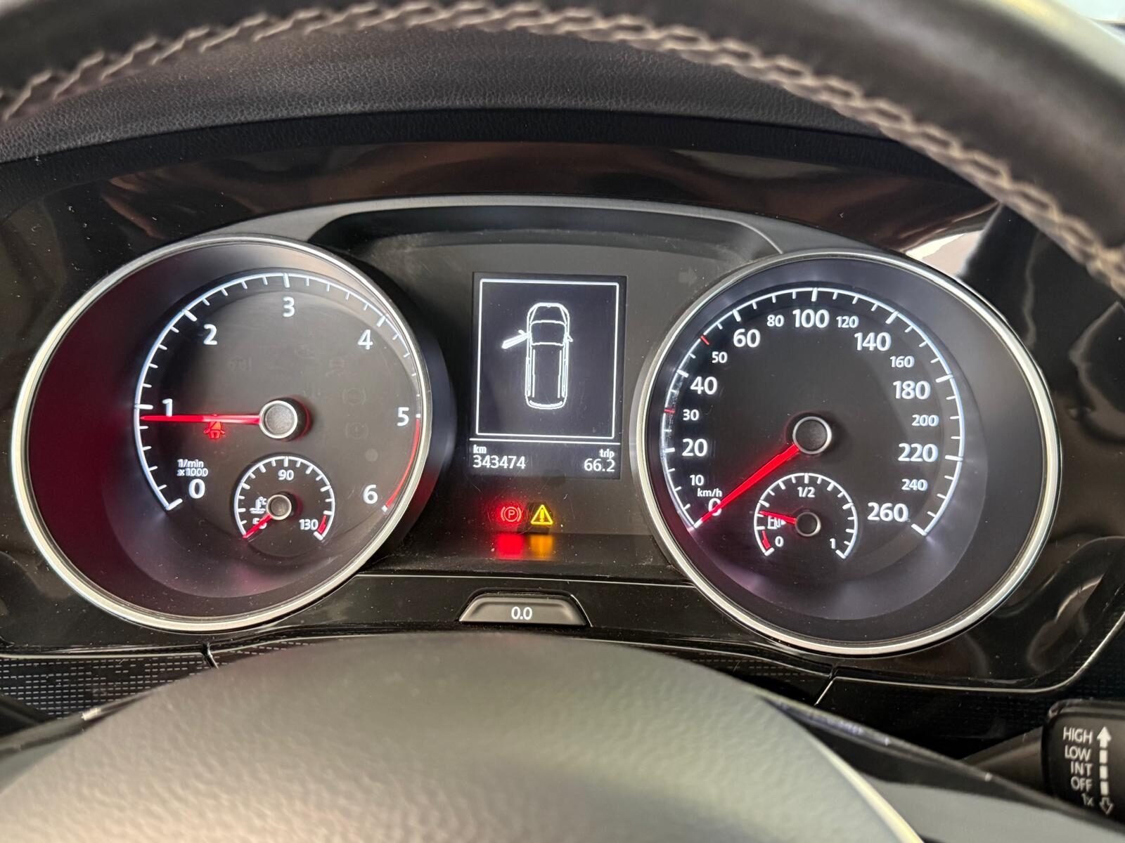 VOLKSWAGEN TOURAN 2.0 TDI