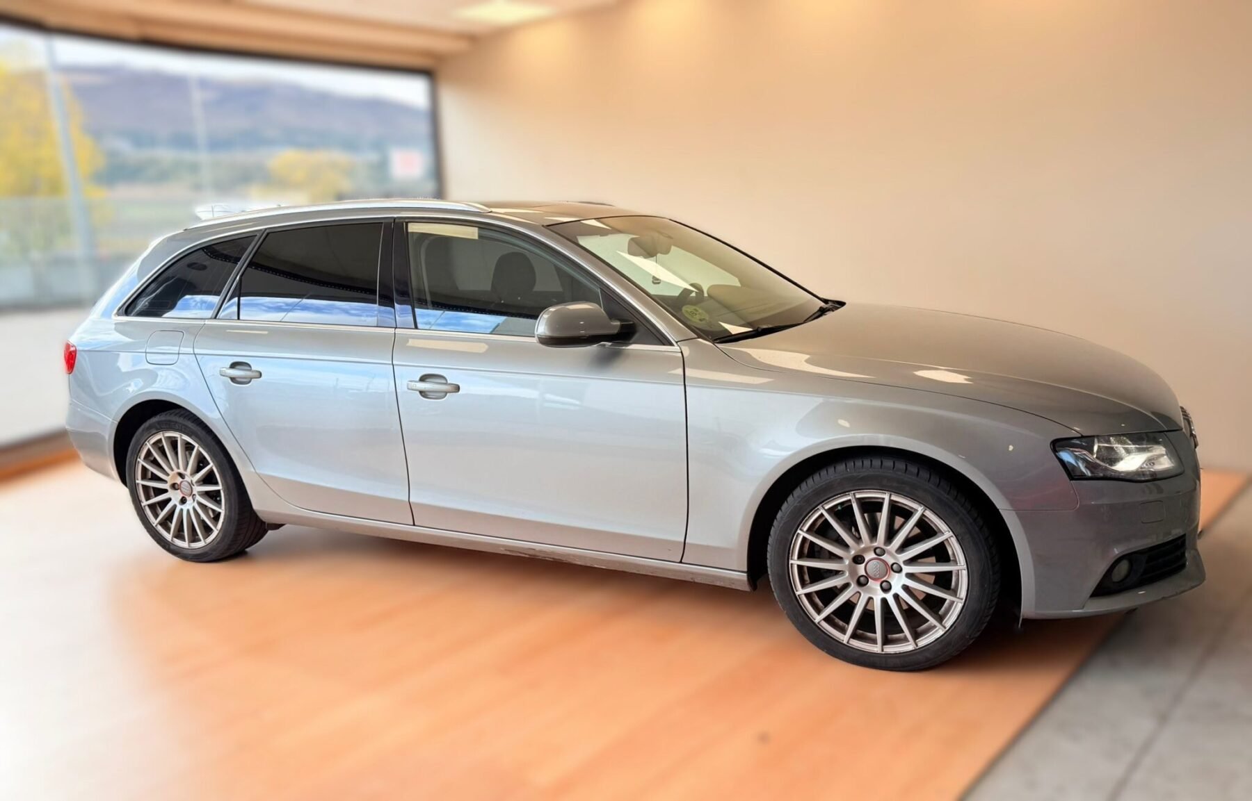 AUDI A4 AVANT 2.0 TDI 