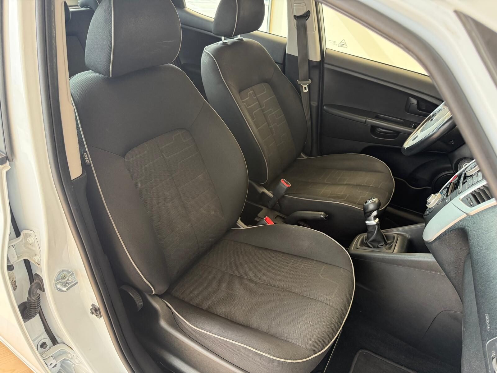 KIA VENGA 1.6 CRDi ECODYNAMICS