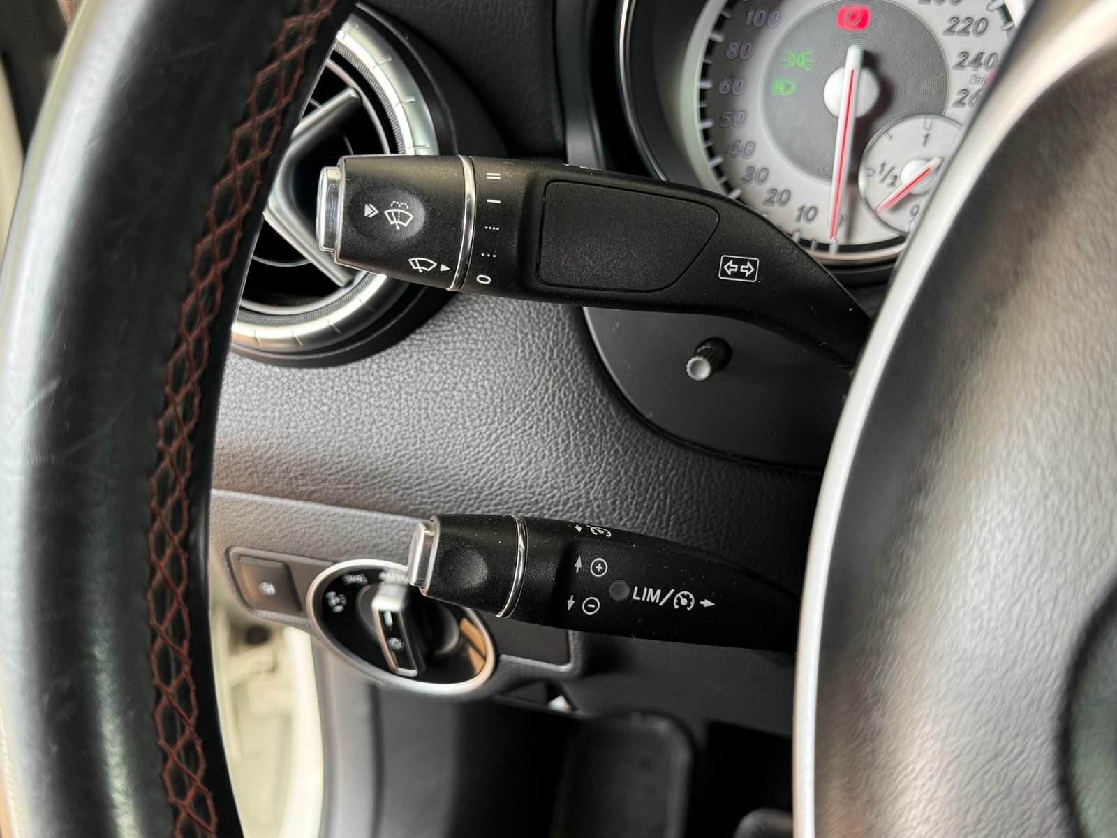 MERCEDES-BENZ CLA CLA 20O AMG LINE