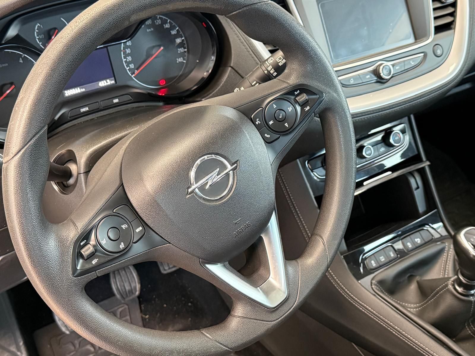 OPEL GRANDLAND X 1.6 CDTi