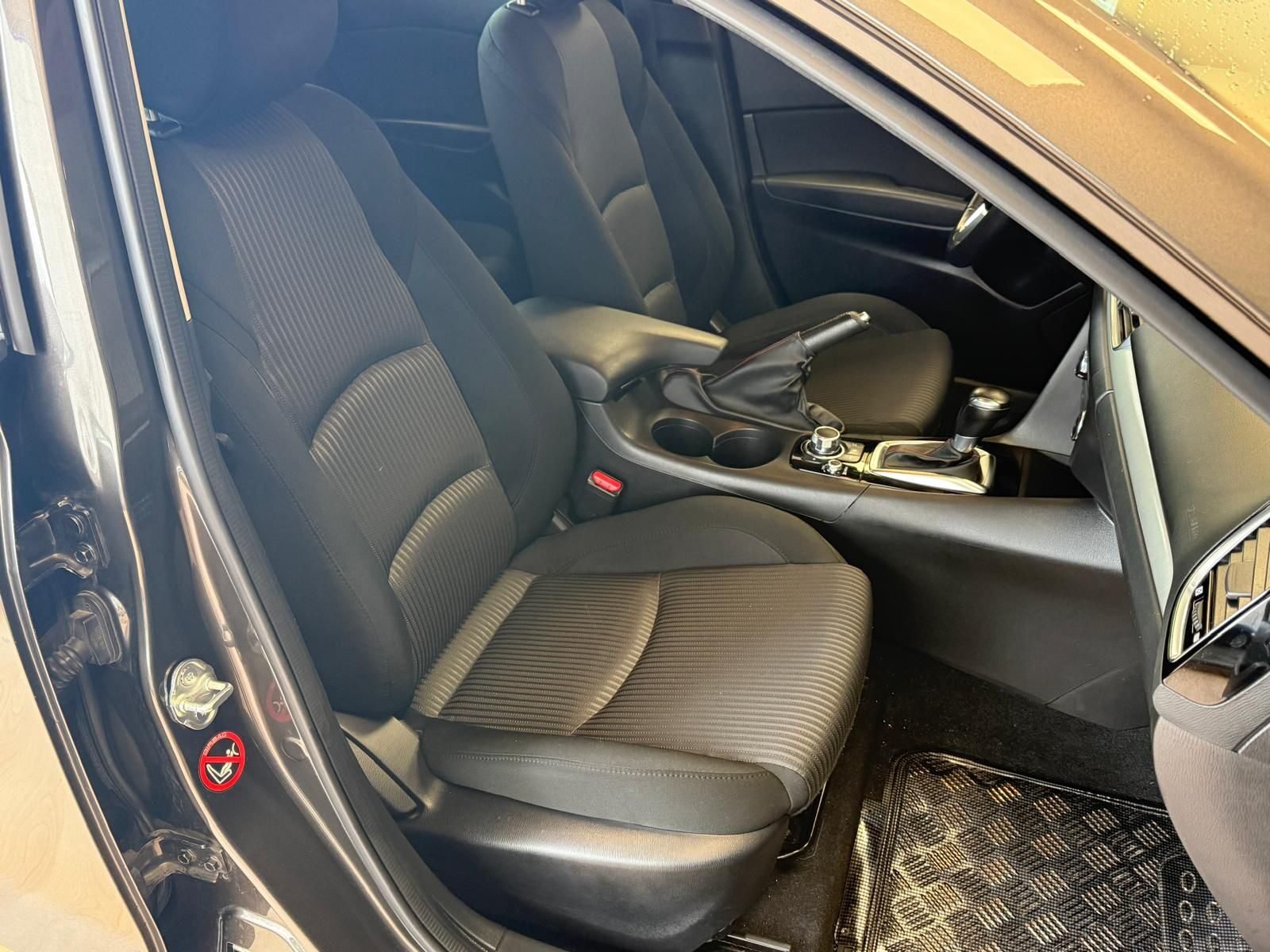 MAZDA 3 2.0 GE LUXURY SKYACTIVE