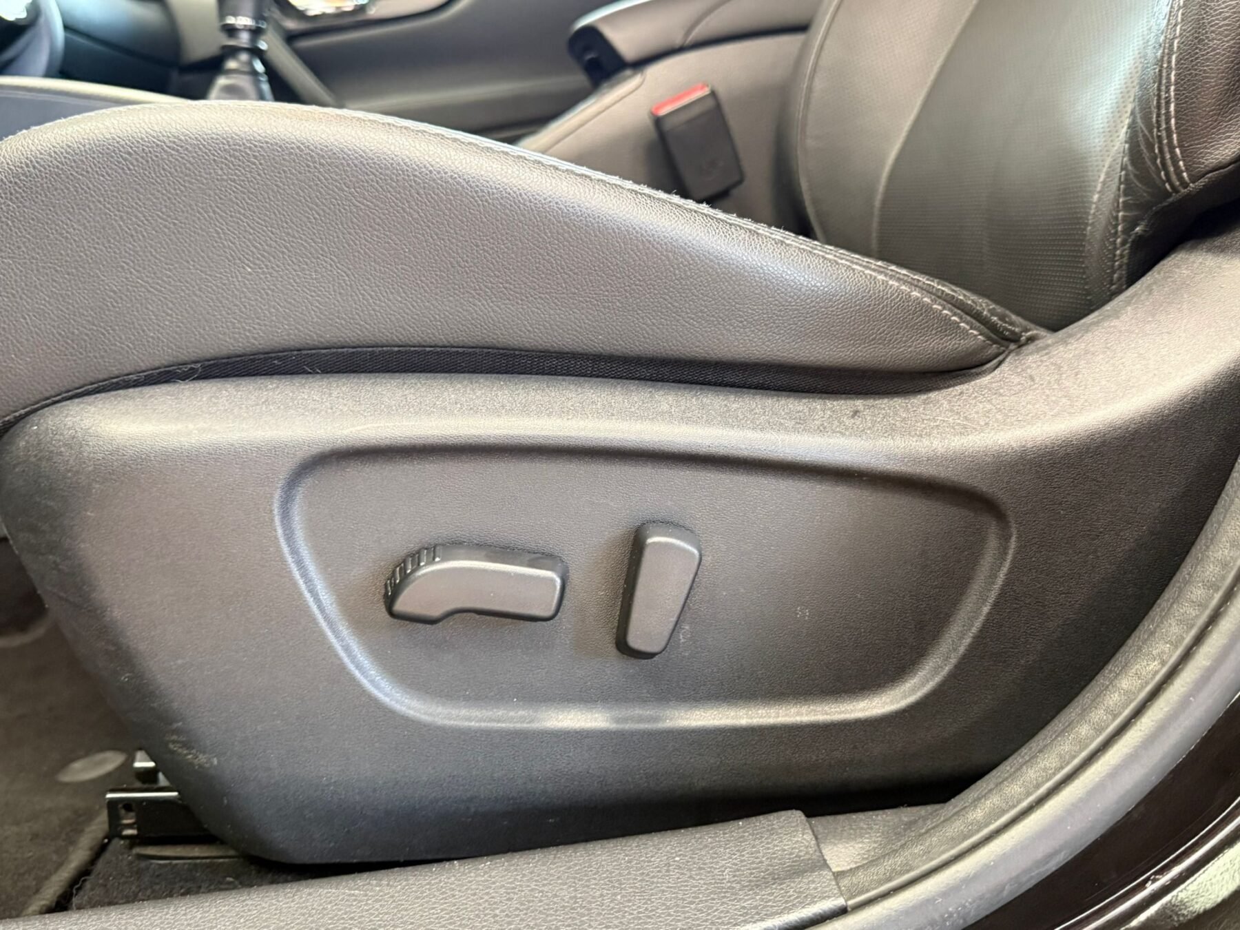 NISSAN QASHQAI 1.6DCi Tekna