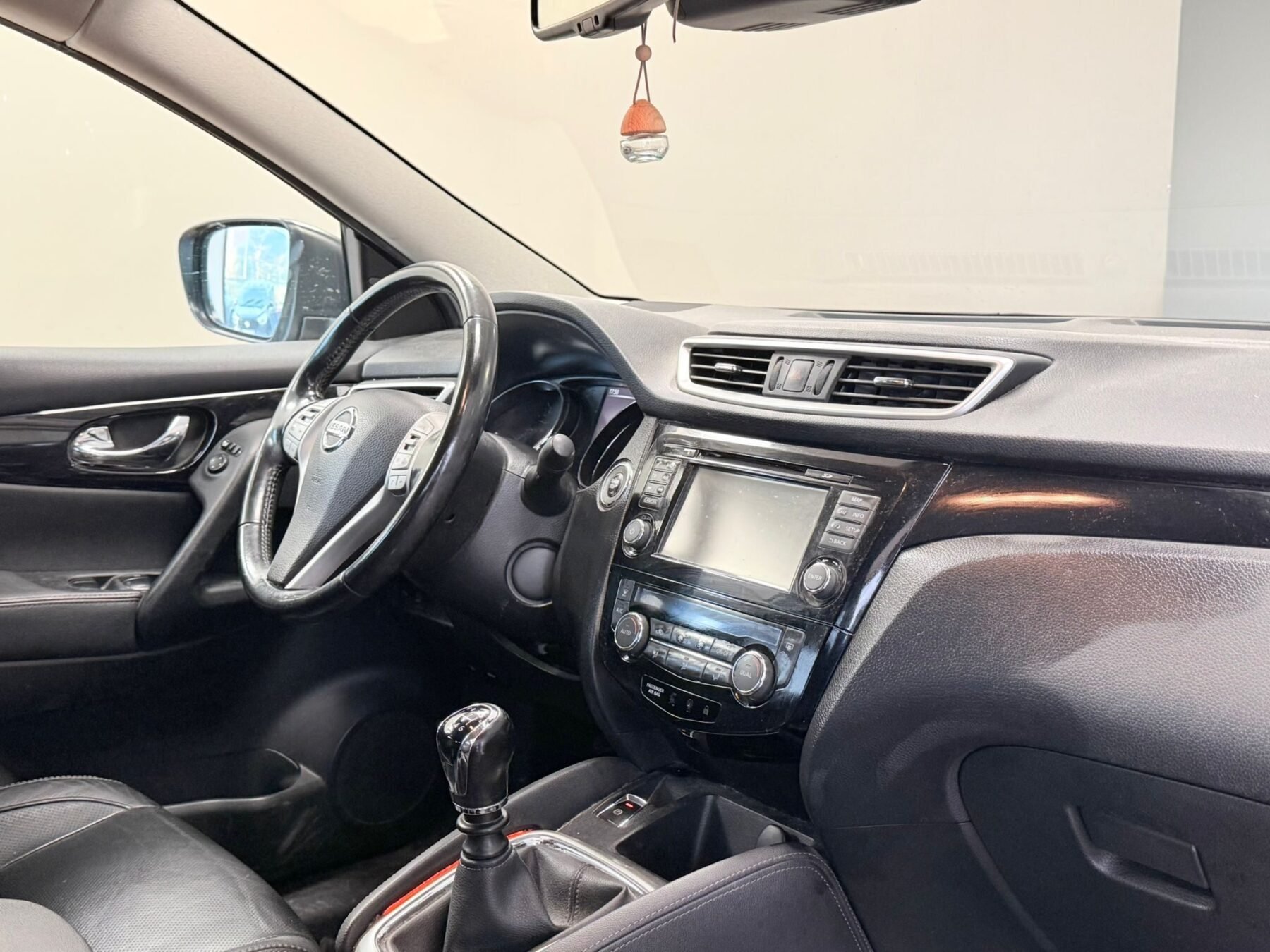 NISSAN QASHQAI 1.6DCi Tekna
