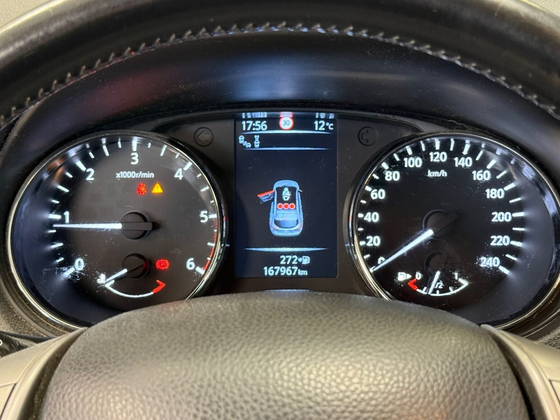 NISSAN QASHQAI 1.6DCi Tekna