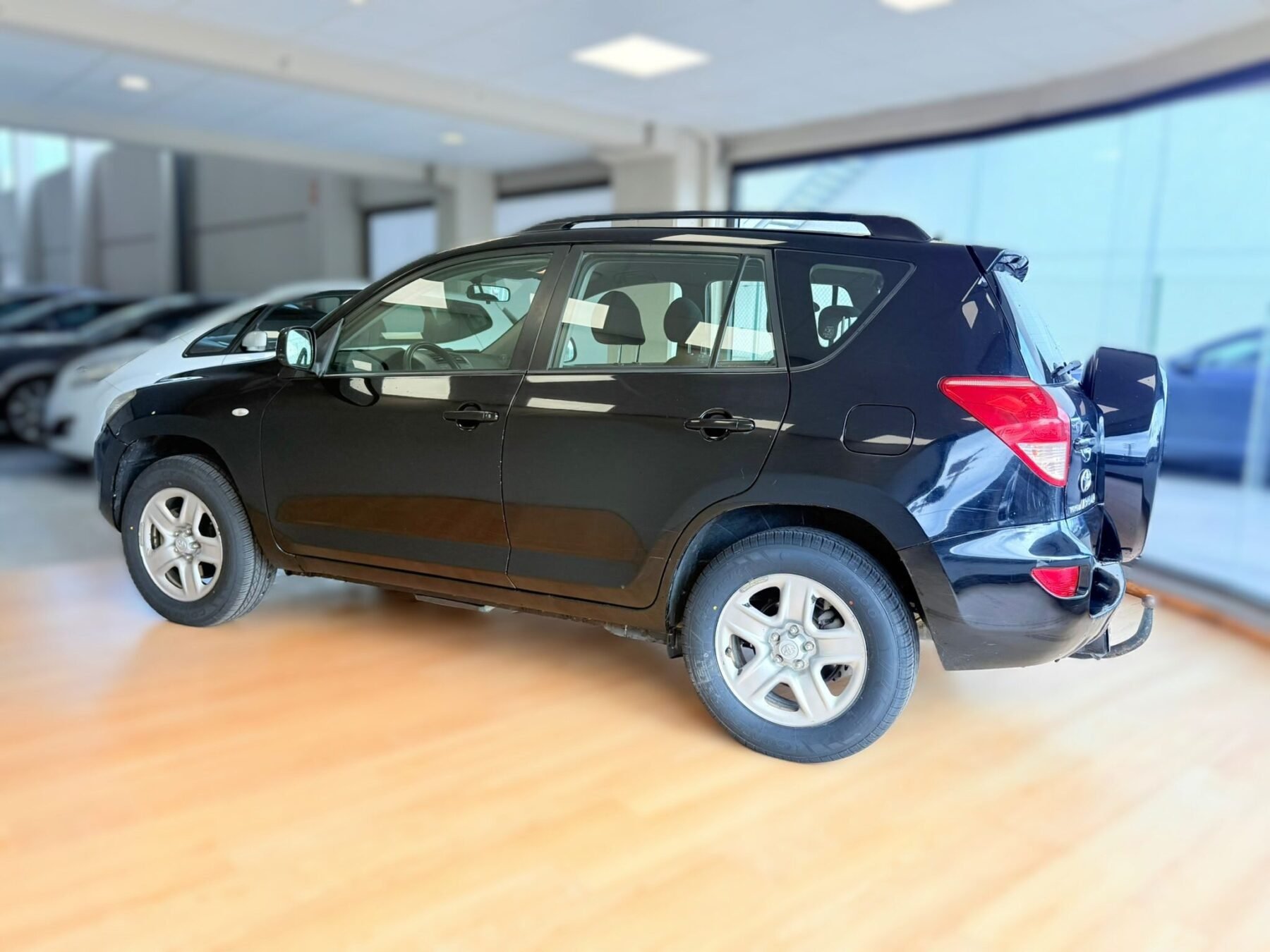 TOYOTA RAV4 2.2 D4-D