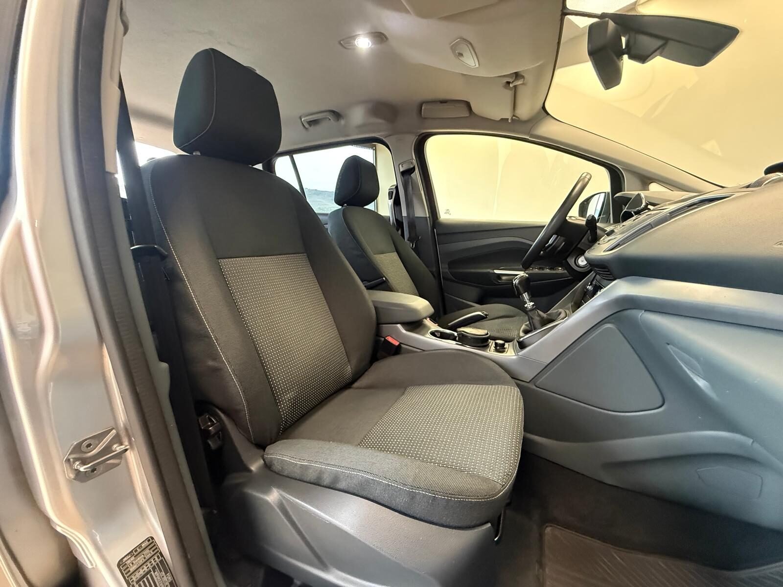 FORD GRAND C-MAX 1.6 TDCi