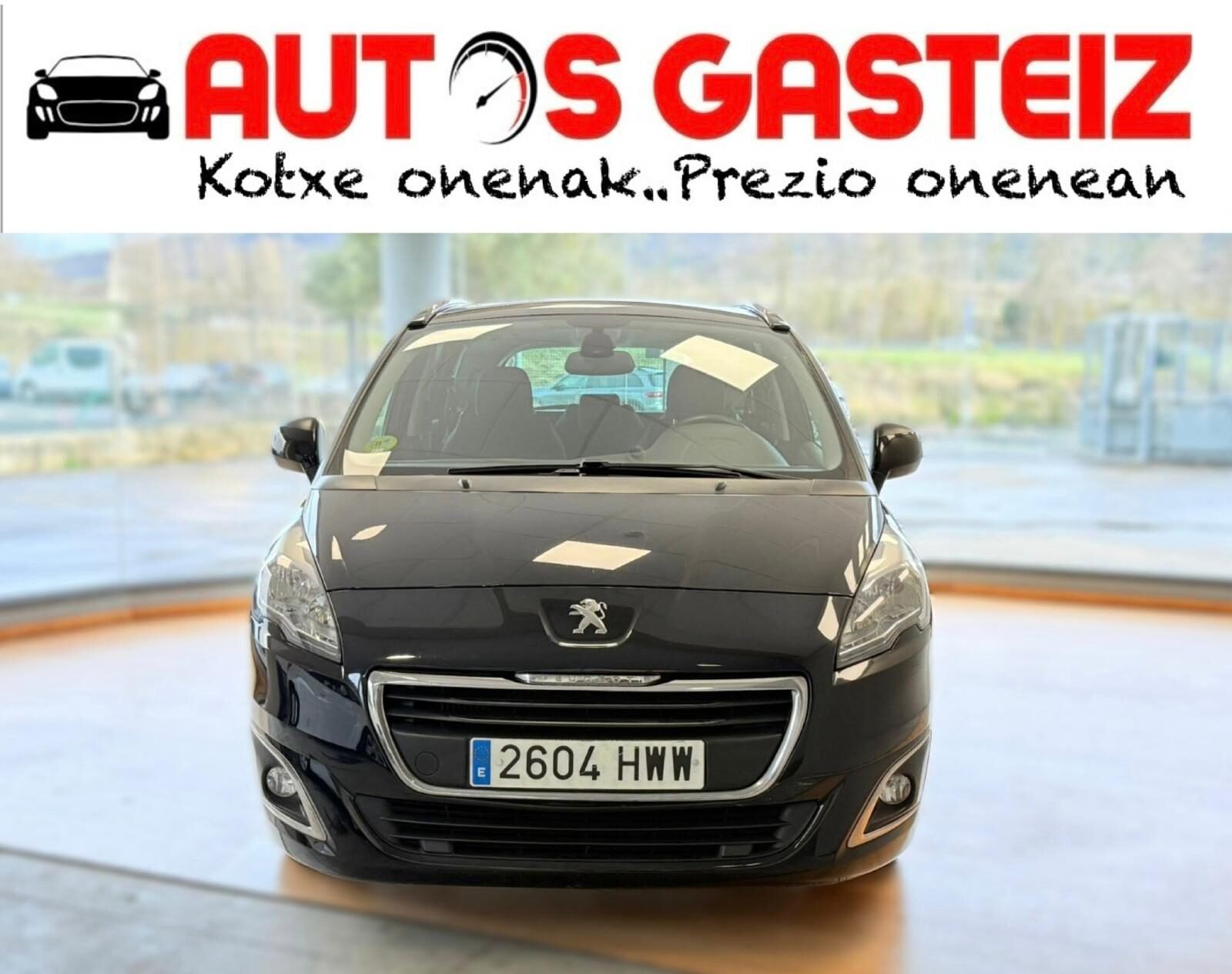 PEUGEOT 5008 1.6 HDi Style