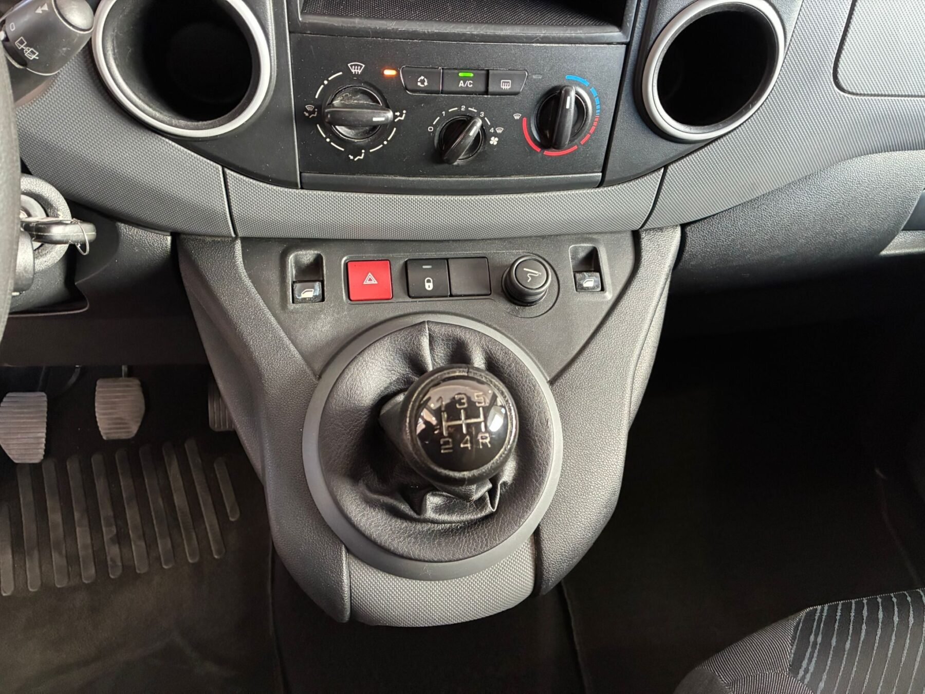 PEUGEOT PARTNER 1.6HDI