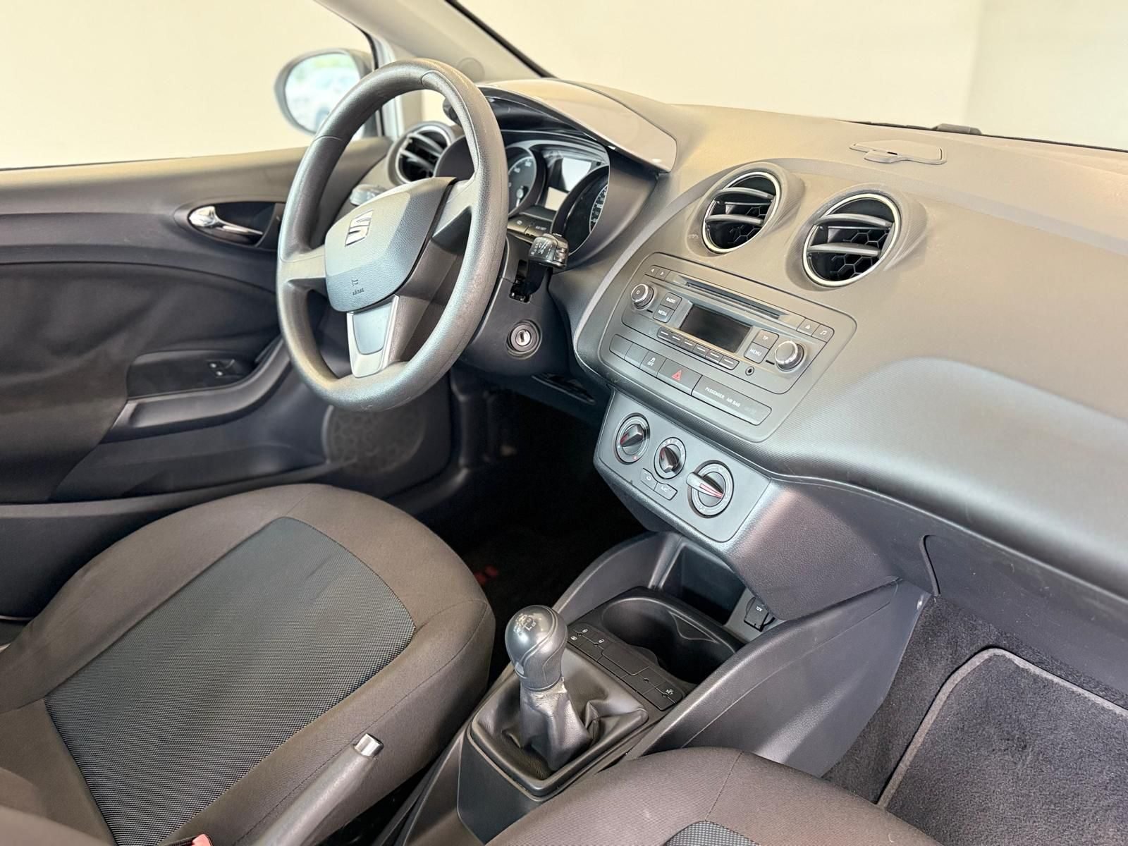 SEAT IBIZA 1.2i 12v