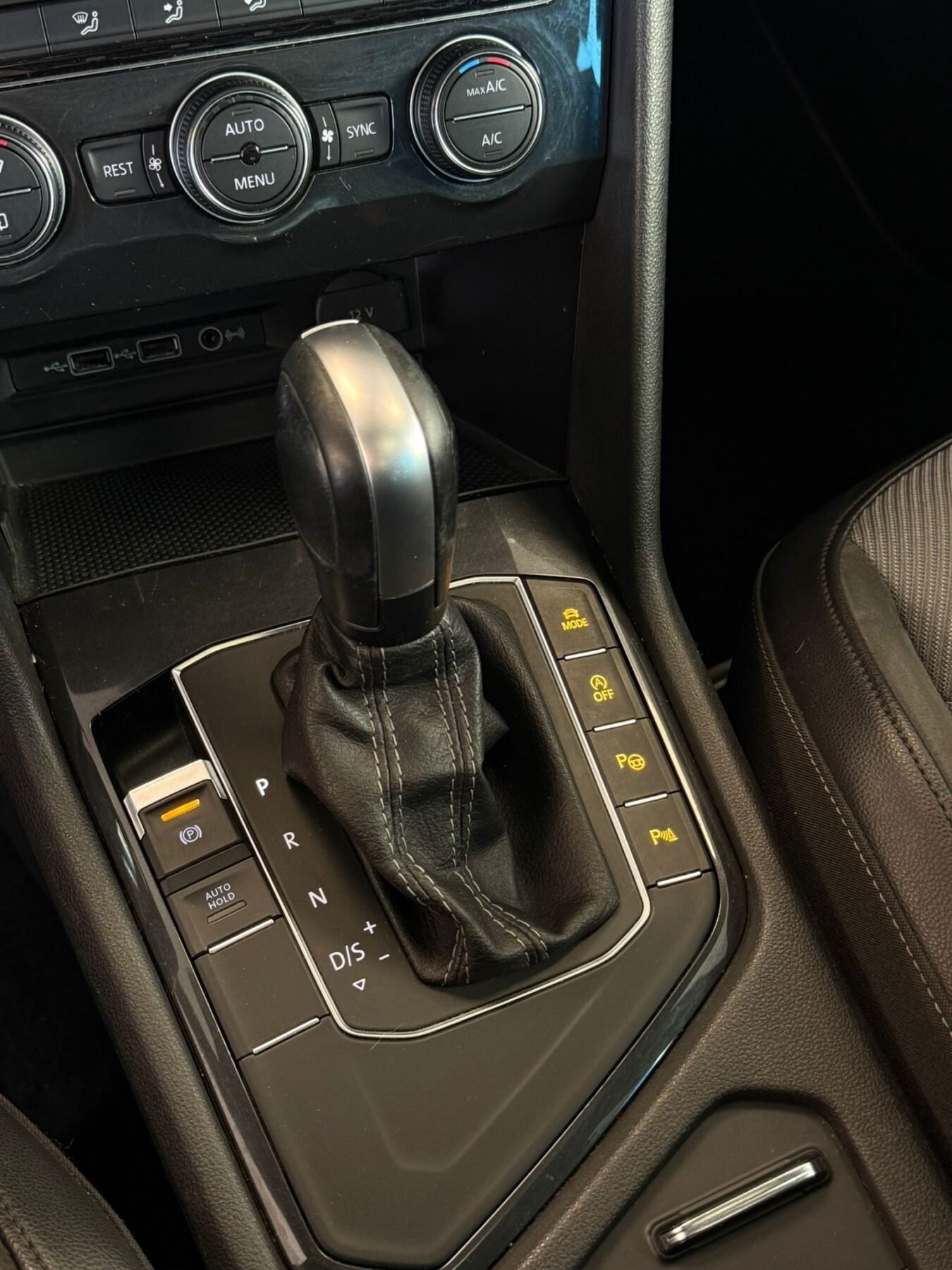 VOLKSWAGEN TIGUAN 2.0 TDI