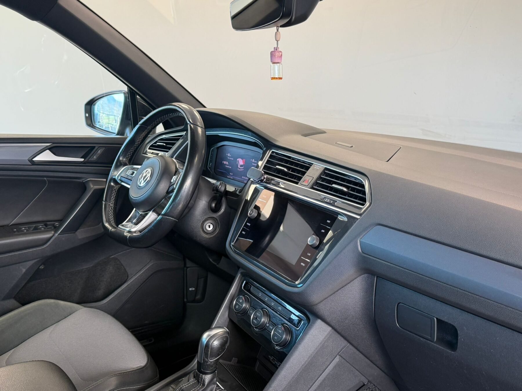VOLKSWAGEN TIGUAN 2.0 TDI
