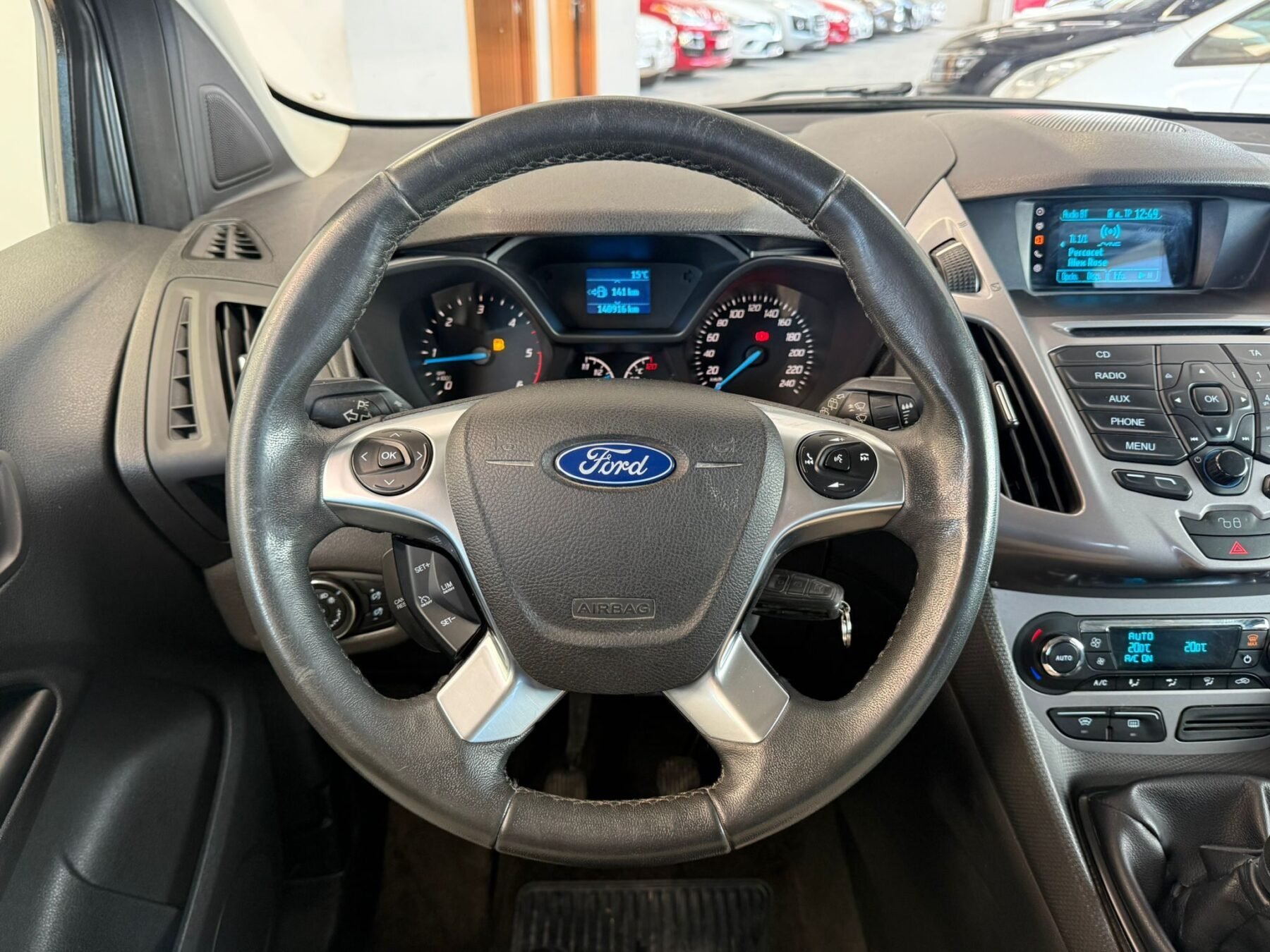 FORD TRANSIT CONNECT kombi 1.6 Tdci