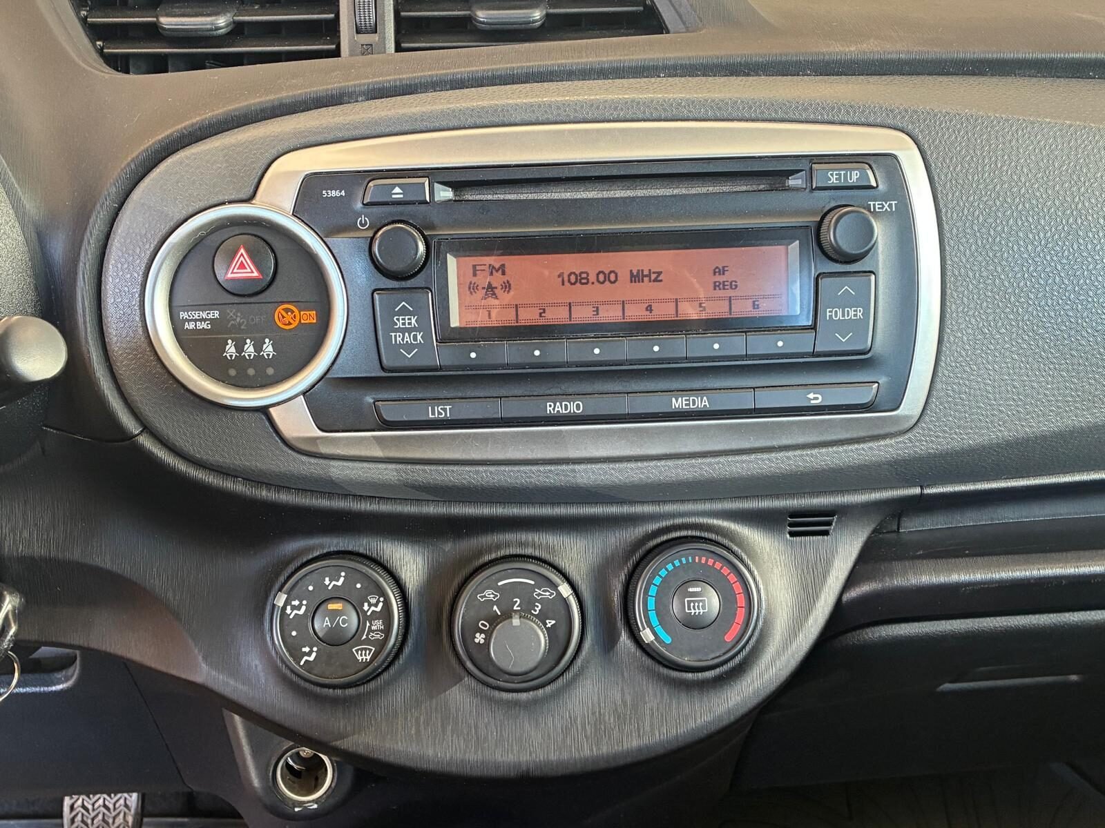 TOYOTA YARIS 1.0 VVT-I