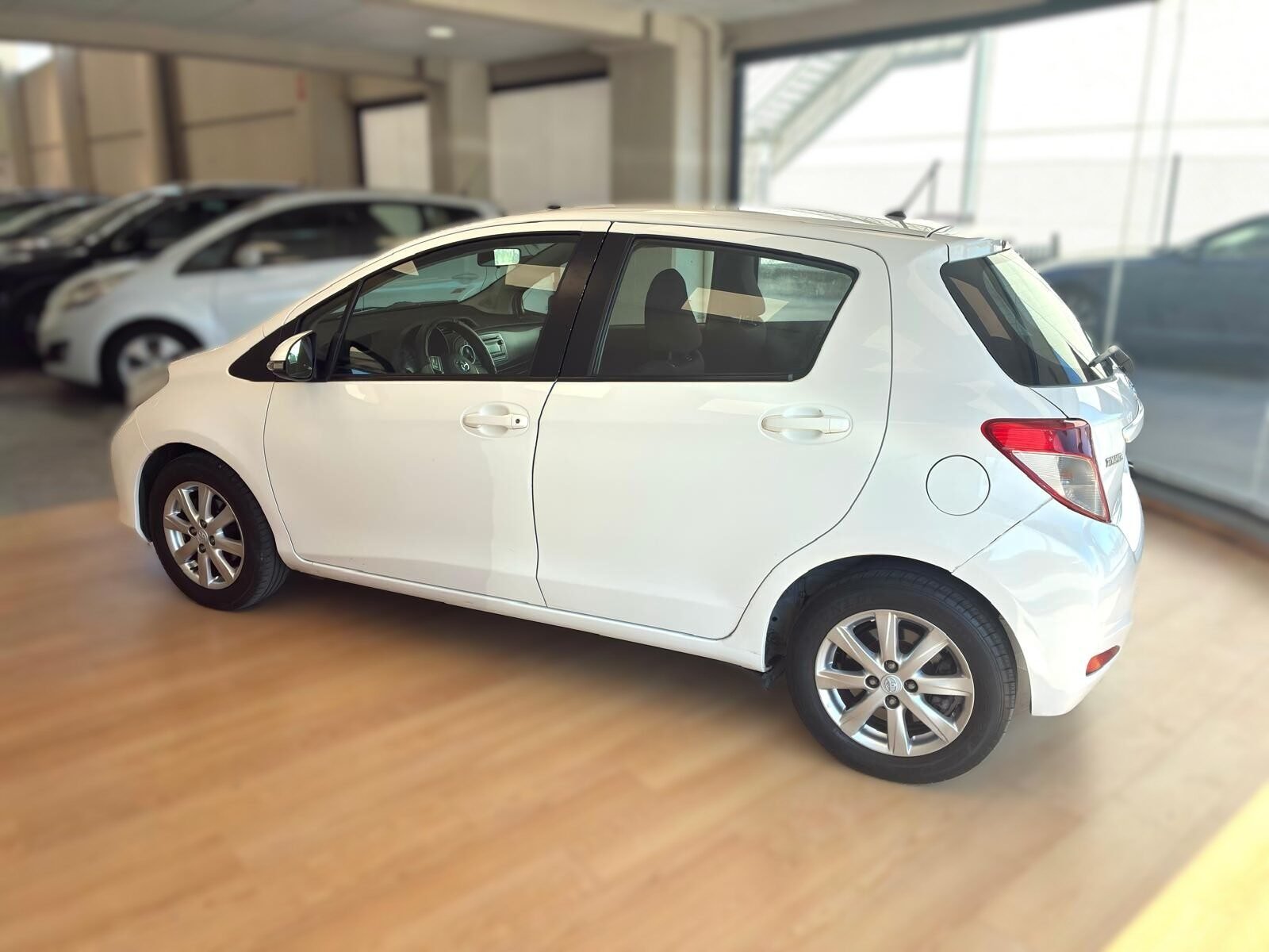 TOYOTA YARIS 1.0 VVT-I