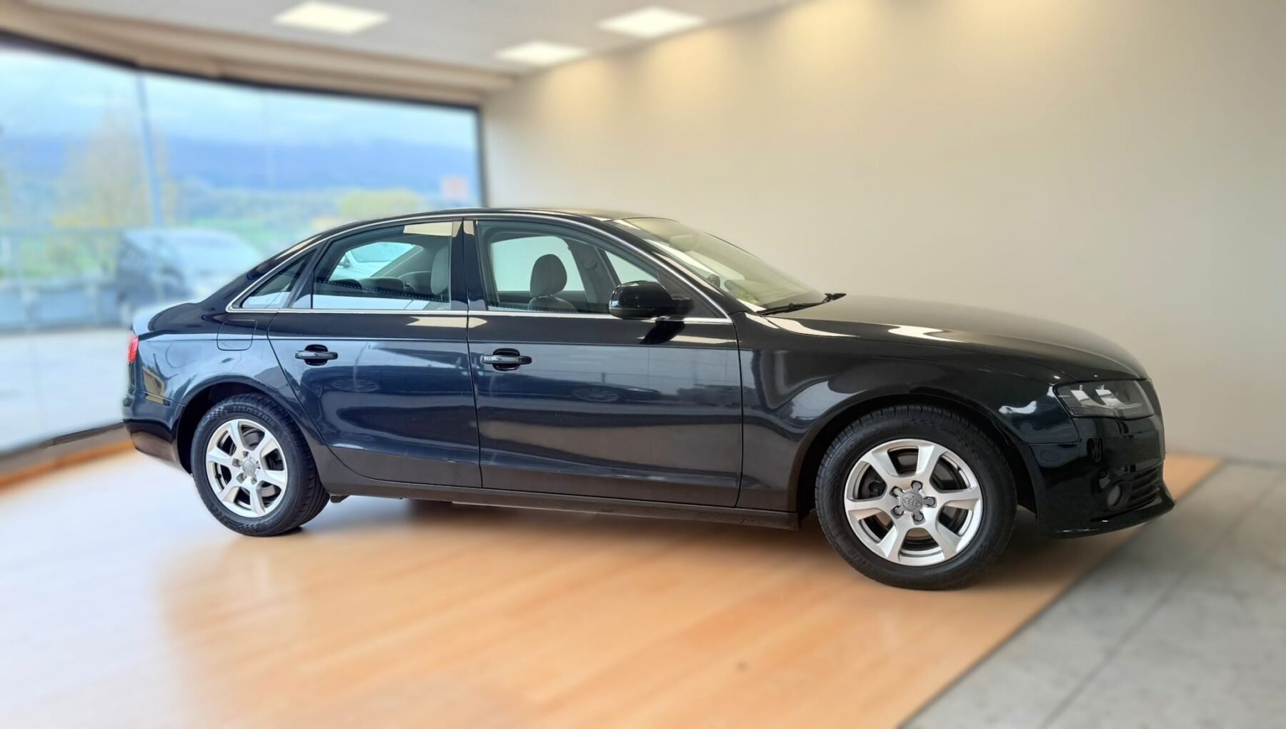 AUDI A4 2.0 TDI