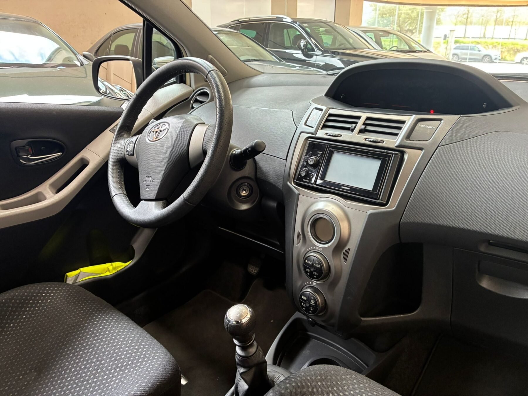 TOYOTA YARIS 1.33 VVT-i