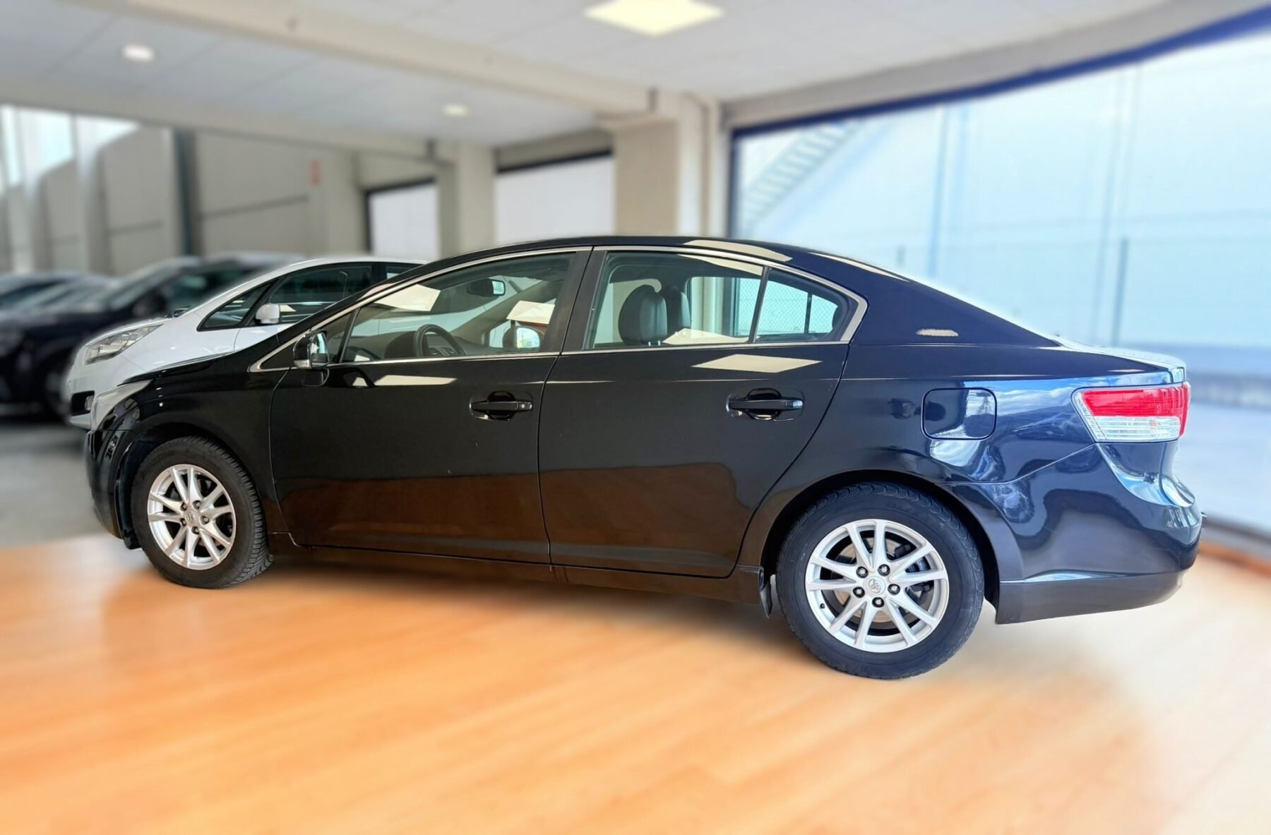 TOYOTA AVENSIS 2.0D4-D