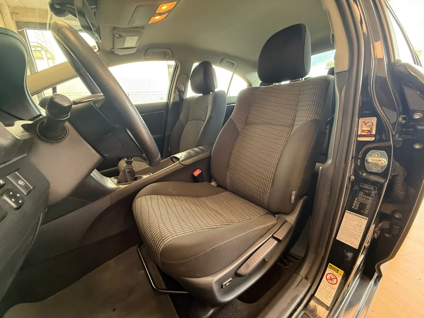 TOYOTA AVENSIS 2.0D4-D