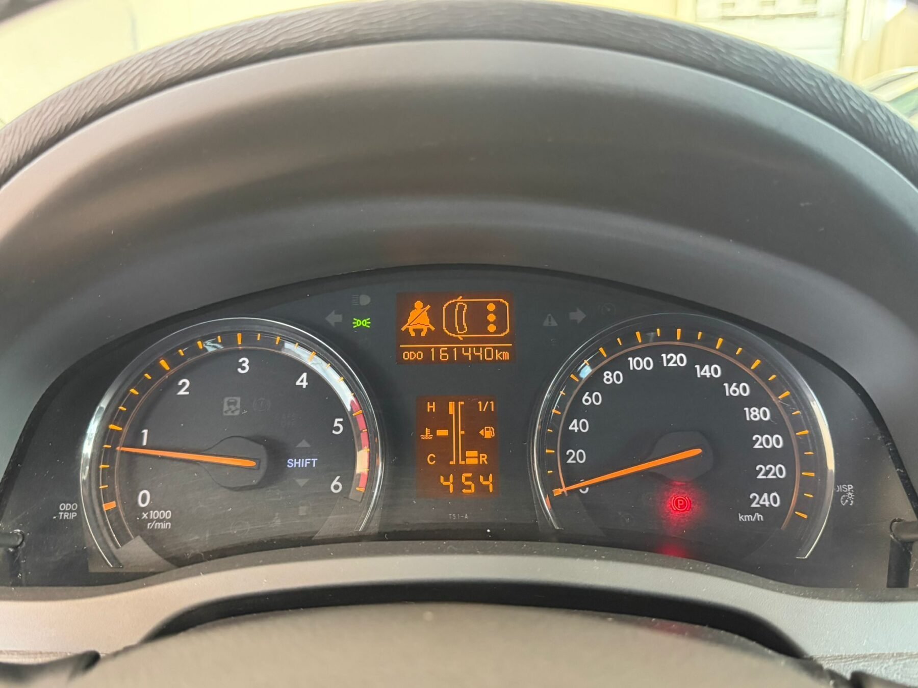 TOYOTA AVENSIS 2.0D4-D