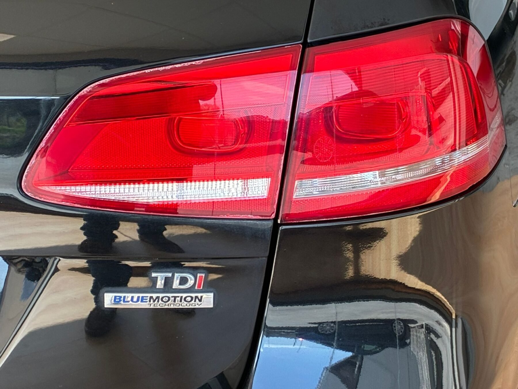 VOLKSWAGEN PASSAT 1.6TDi