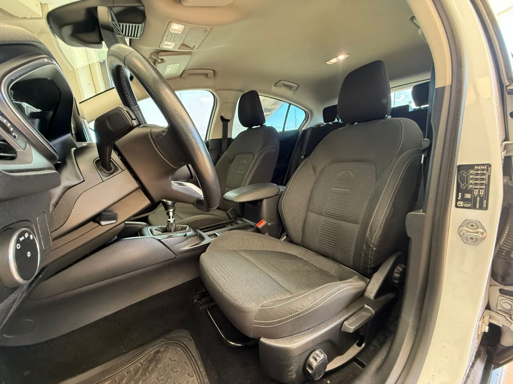 FORD FOCUS 1.0 ecoboost