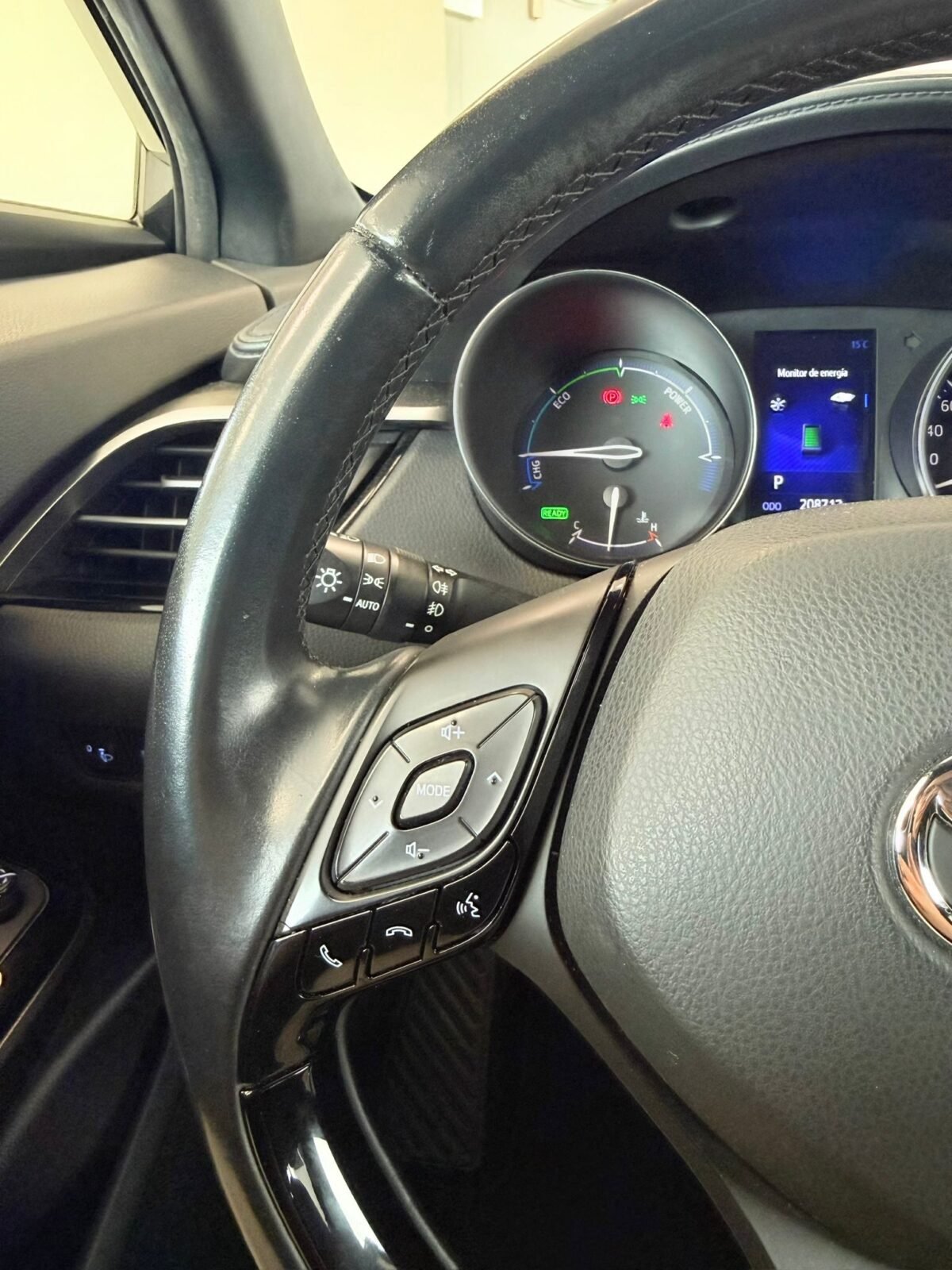 TOYOTA C-HR 1.8i Hibrido